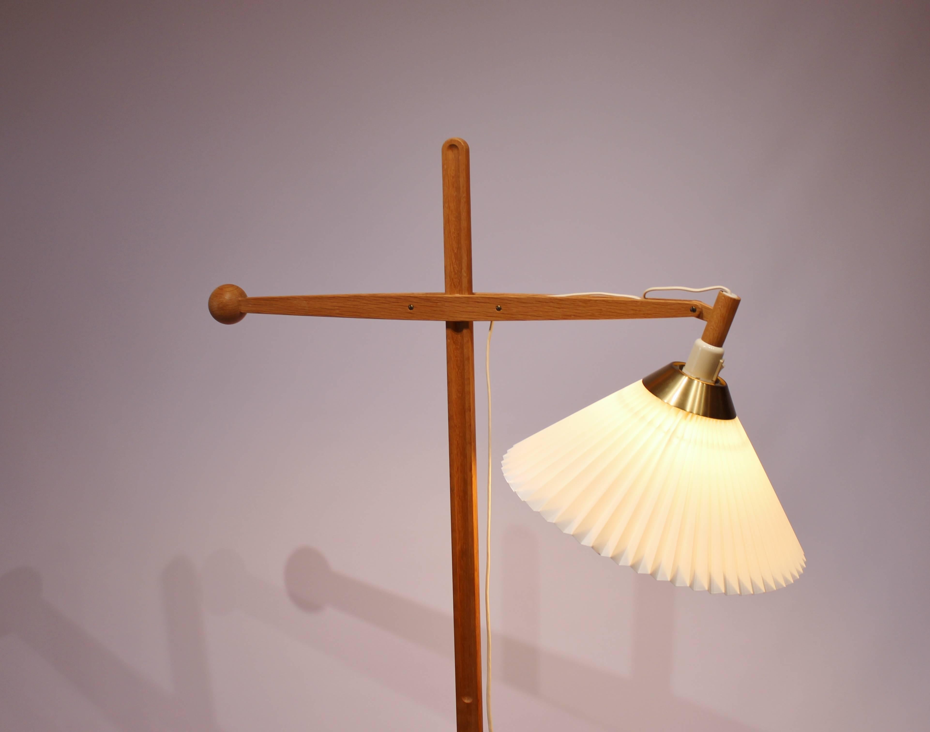 Danish Floor Lamp, Model 325 in Oak Designed by Vilhelm Wohlert for Le Klint, 1960s
