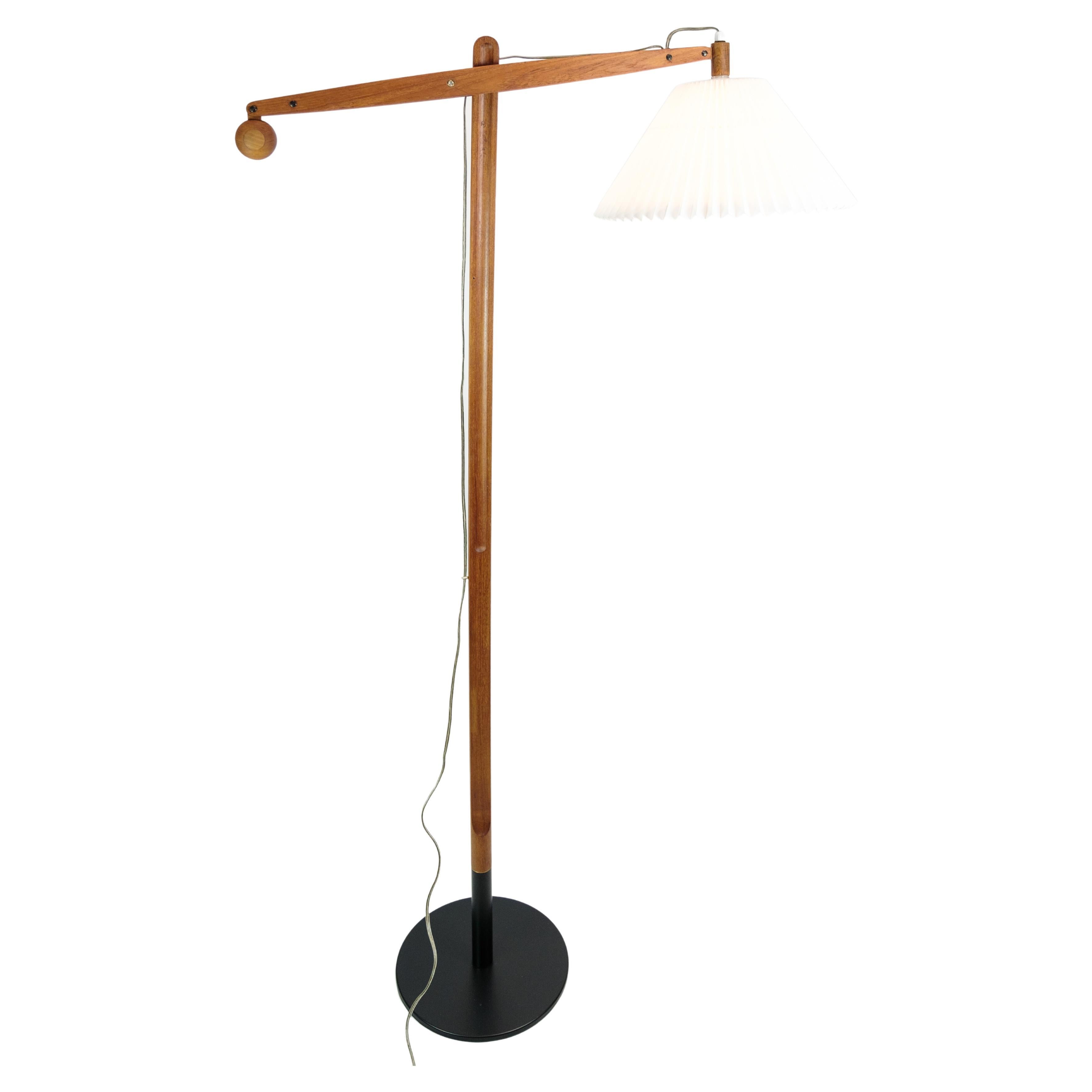 Floor lamp, Model 325, Le Klint, Vilhelm Wohlert, Teak, 1950s