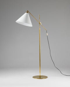 Floor lamp model 376 Designed by TH. Valentiner for Poul Dinesen Denmark, 1960s