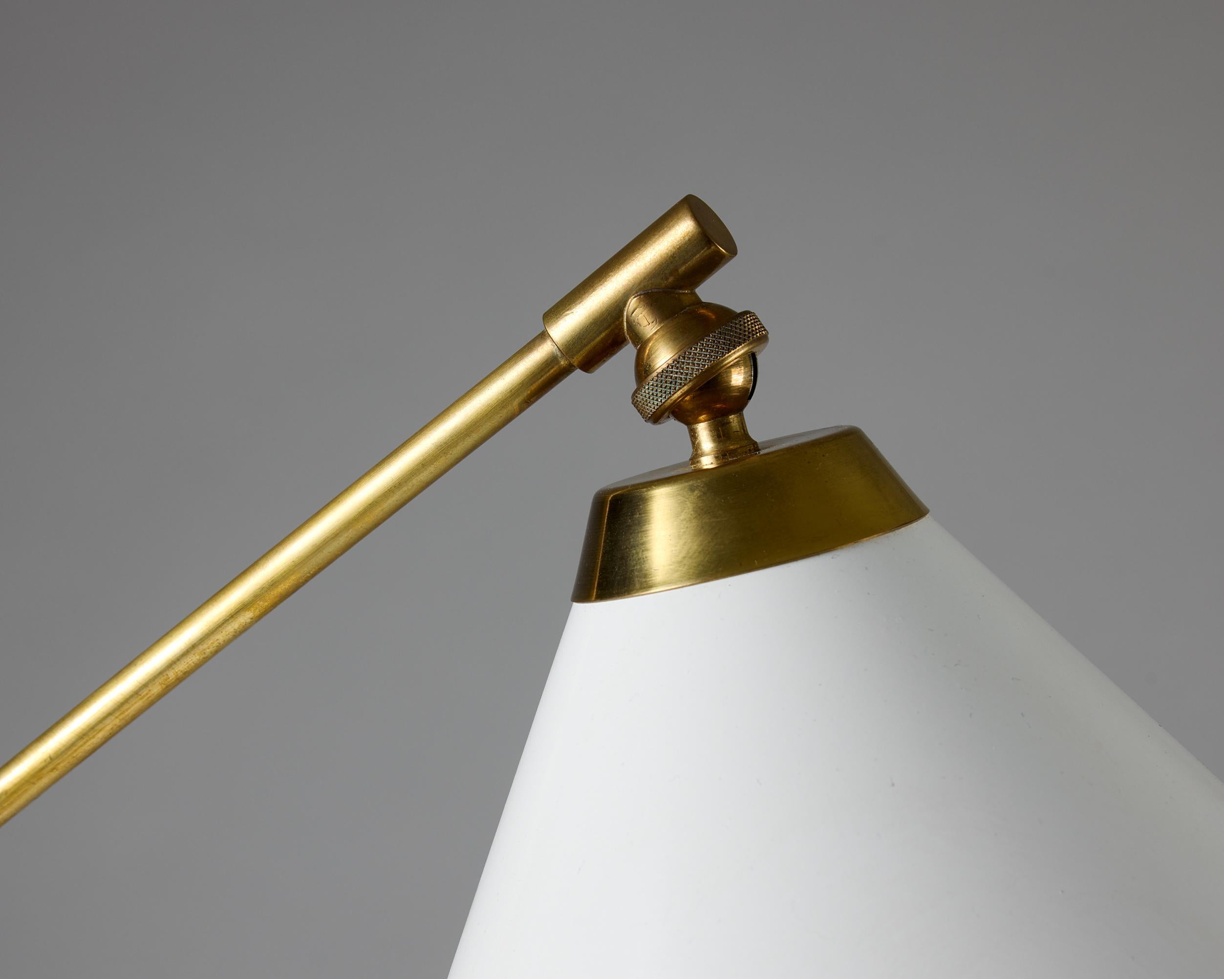 Laqué Lampadaire modèle 376 Am designs by TH. A Valentin pour Poul Dinesen Danemark, années 1960 en vente