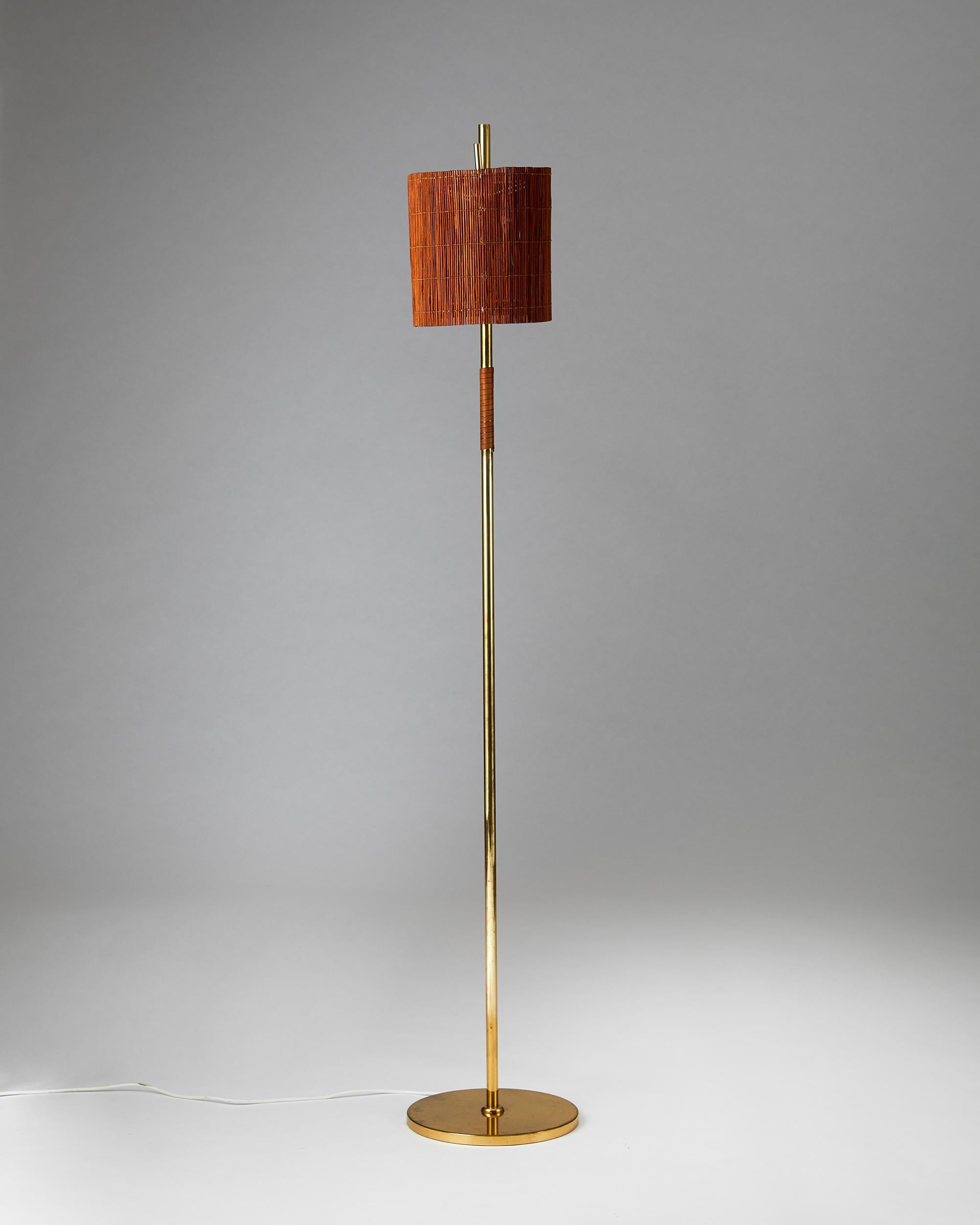 Mid-Century Modern Floor Lamp Model 9621 Designed by Paavo Tynell for Taito Oy, Finland, 1940’s For Sale