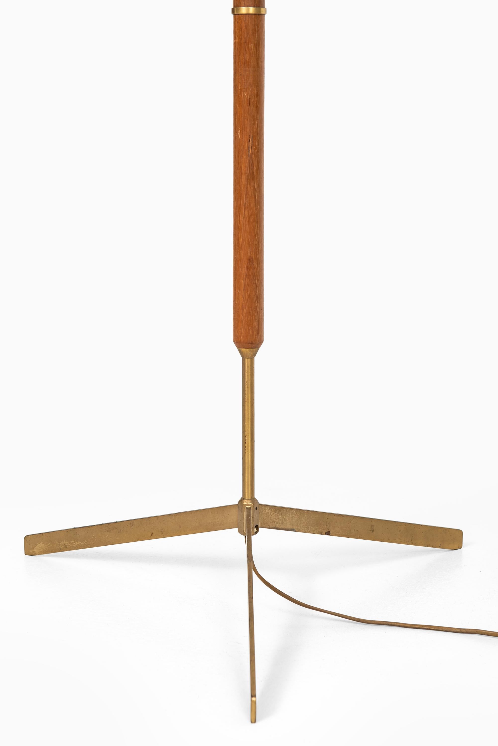 Scandinave moderne Lampadaire Modèle G-31 Produit par Bergbom en Suède en vente