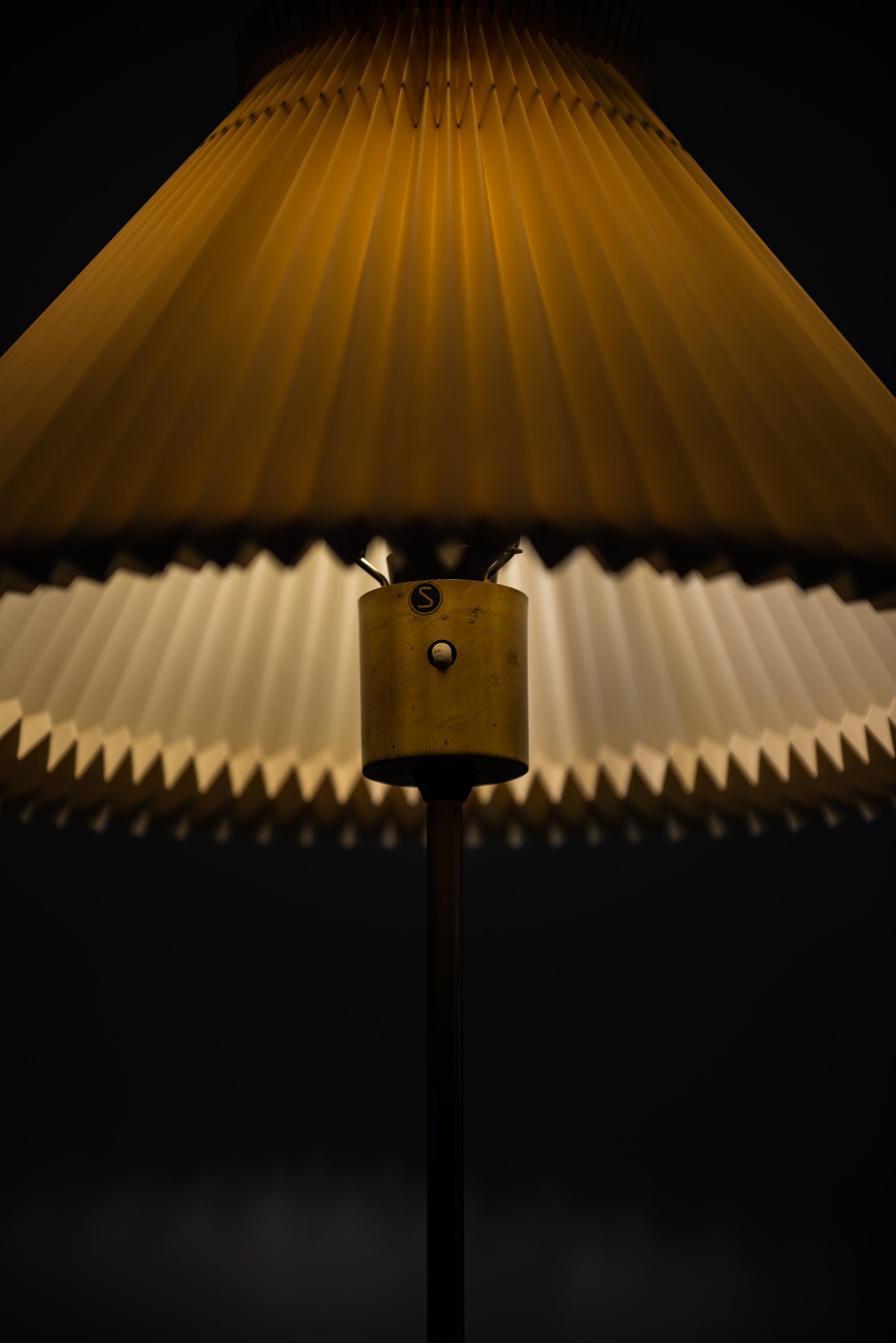Lampadaire Modèle G-31 Produit par Bergbom en Suède Bon état - En vente à Limhamn, Skåne län