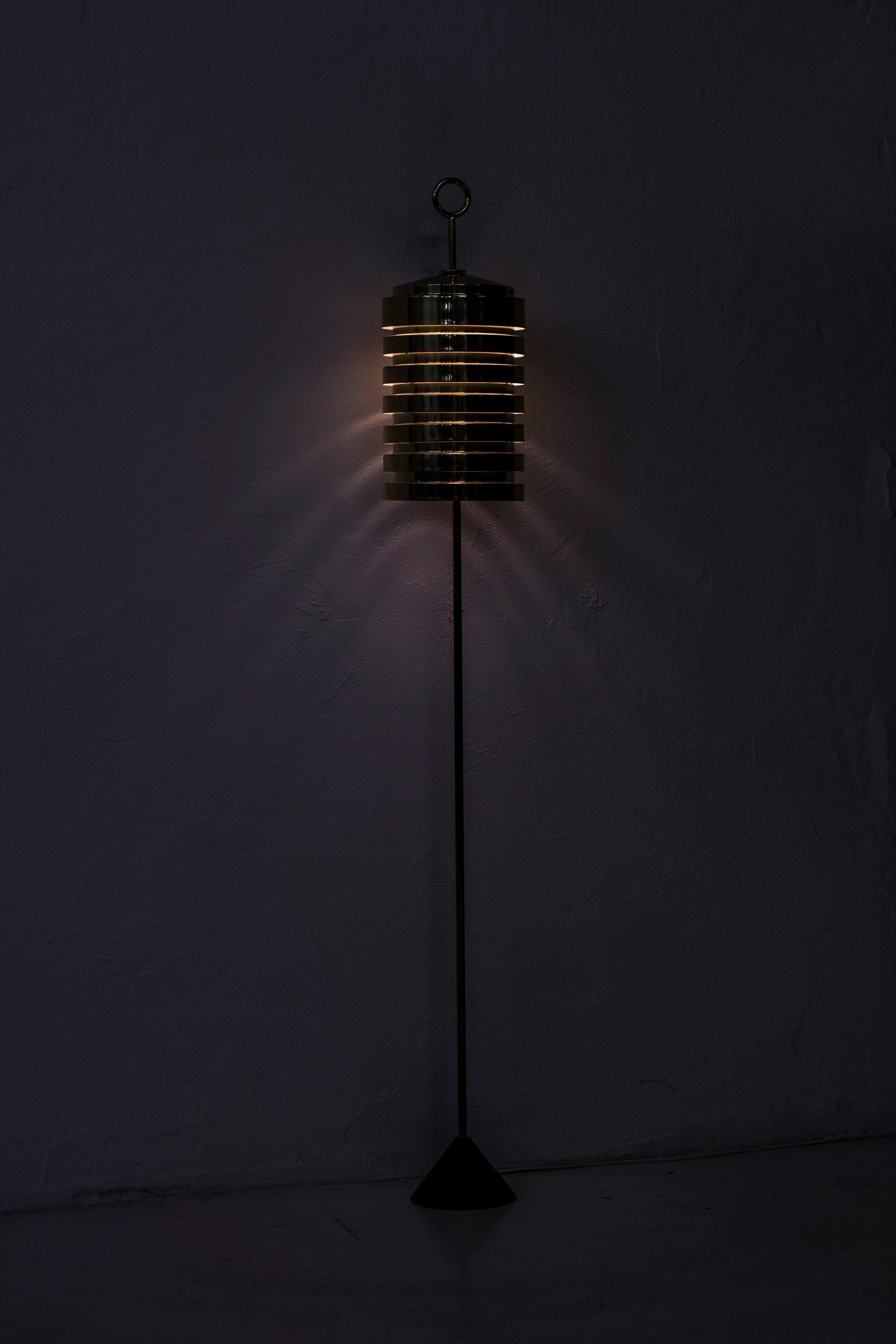 Floor Lamp Model 