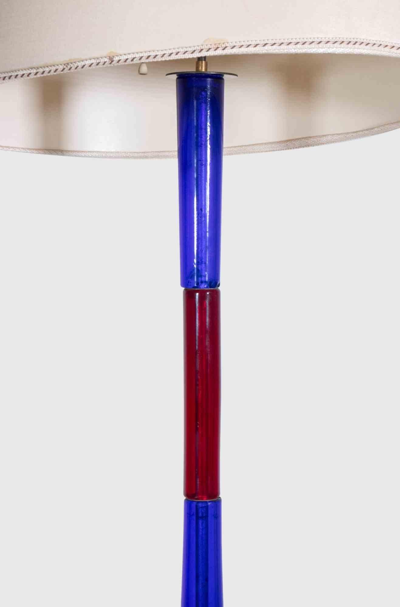 Vintage Floor Lamp made of fine Murano Blue and Red Glass, realized by Fulvio Bianconi for Venini in 1950s.

Very good condition.