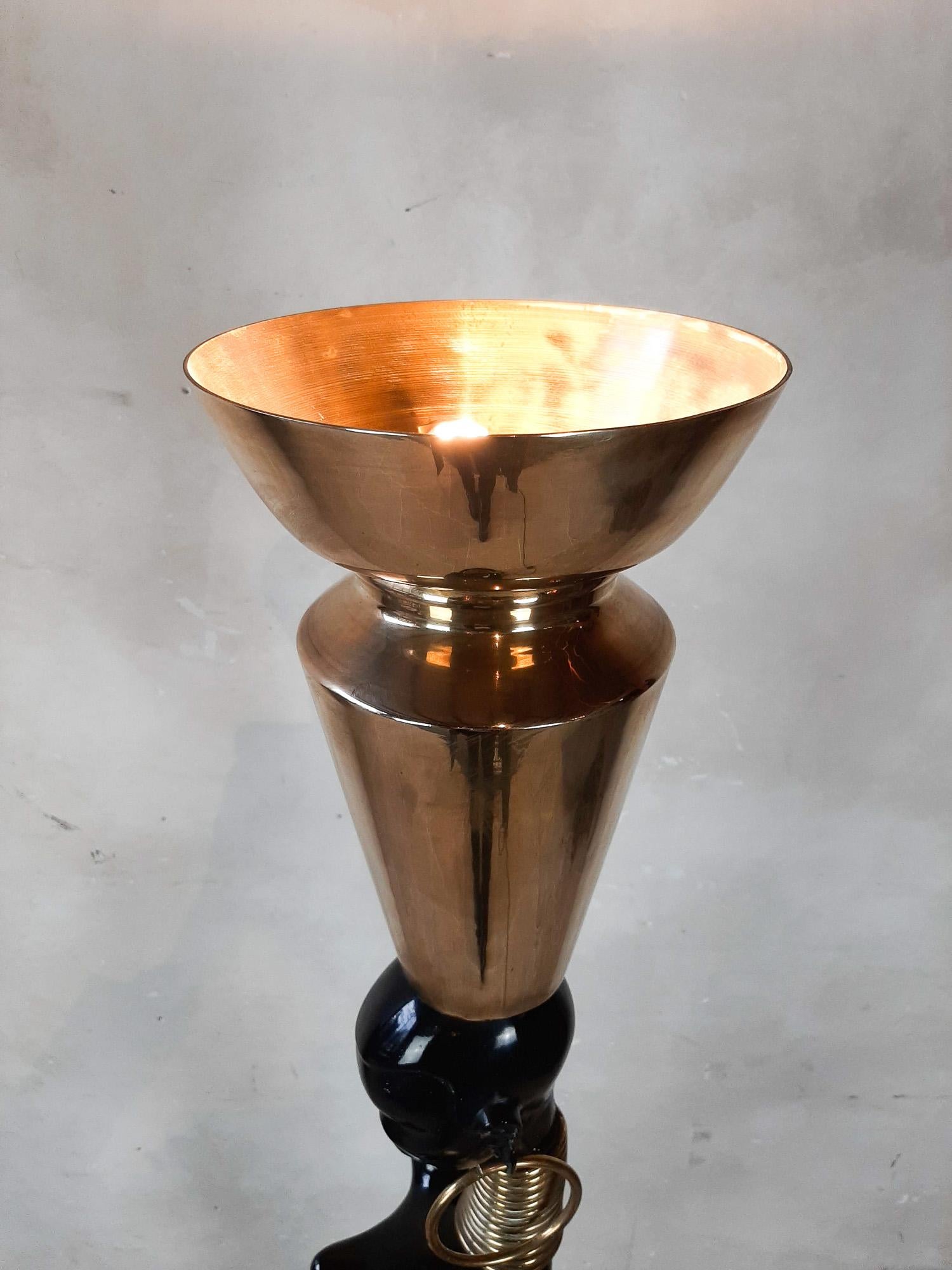 Floor Lamp of a Beautiful African Woman with Urn, by Hagenauer, 1970s For Sale 5