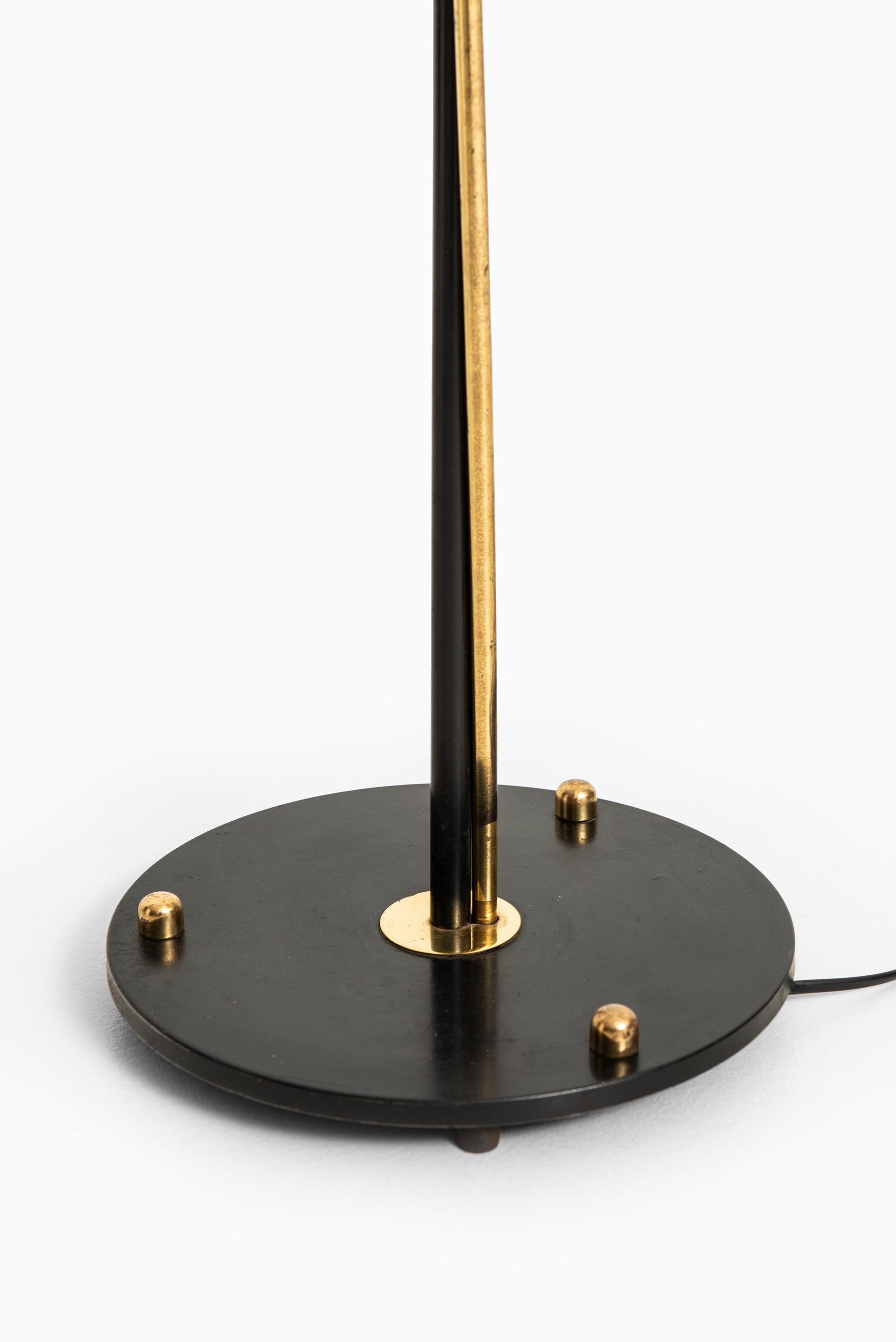 lampadaires suedois