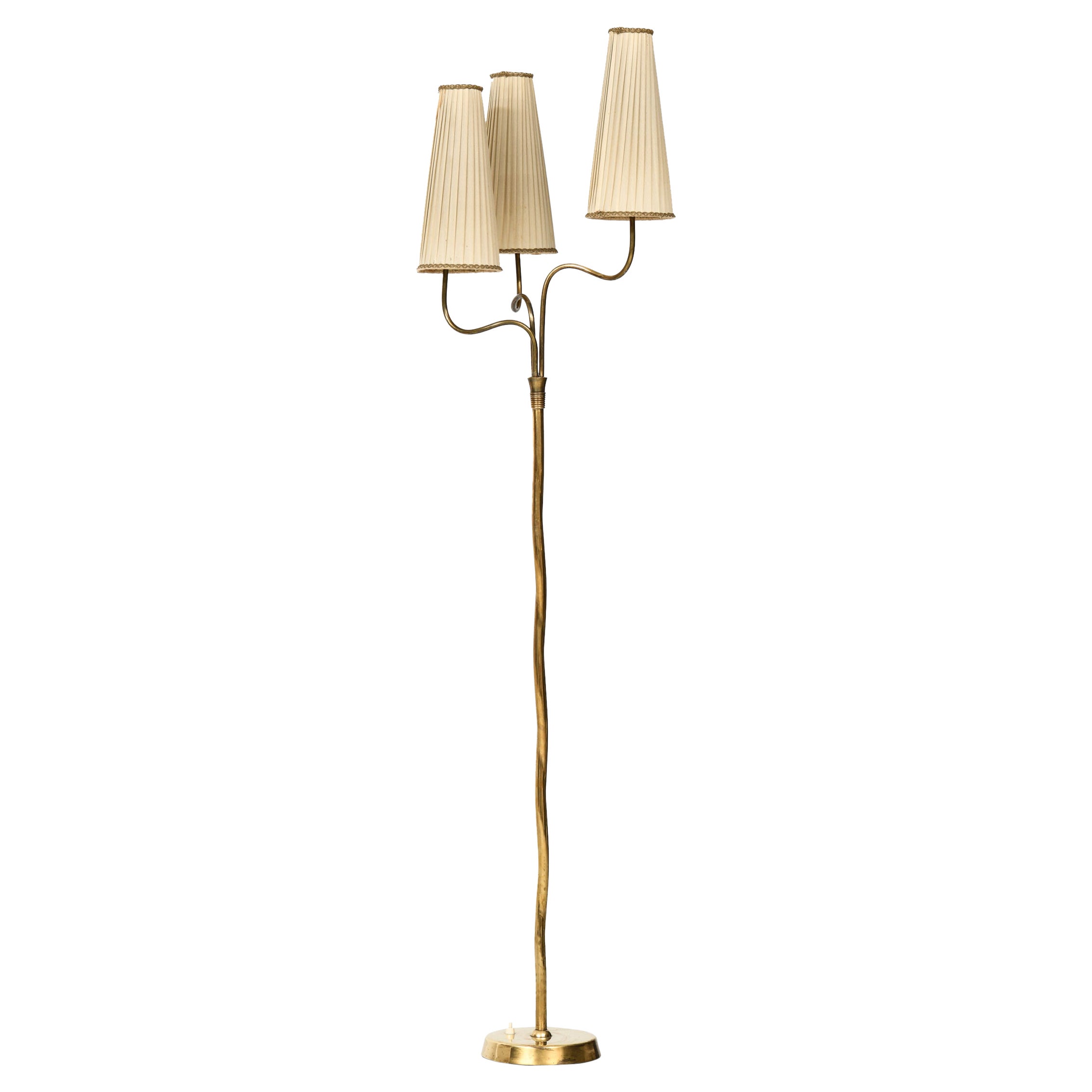 Stehlampe, hergestellt von Itsu in Finnland