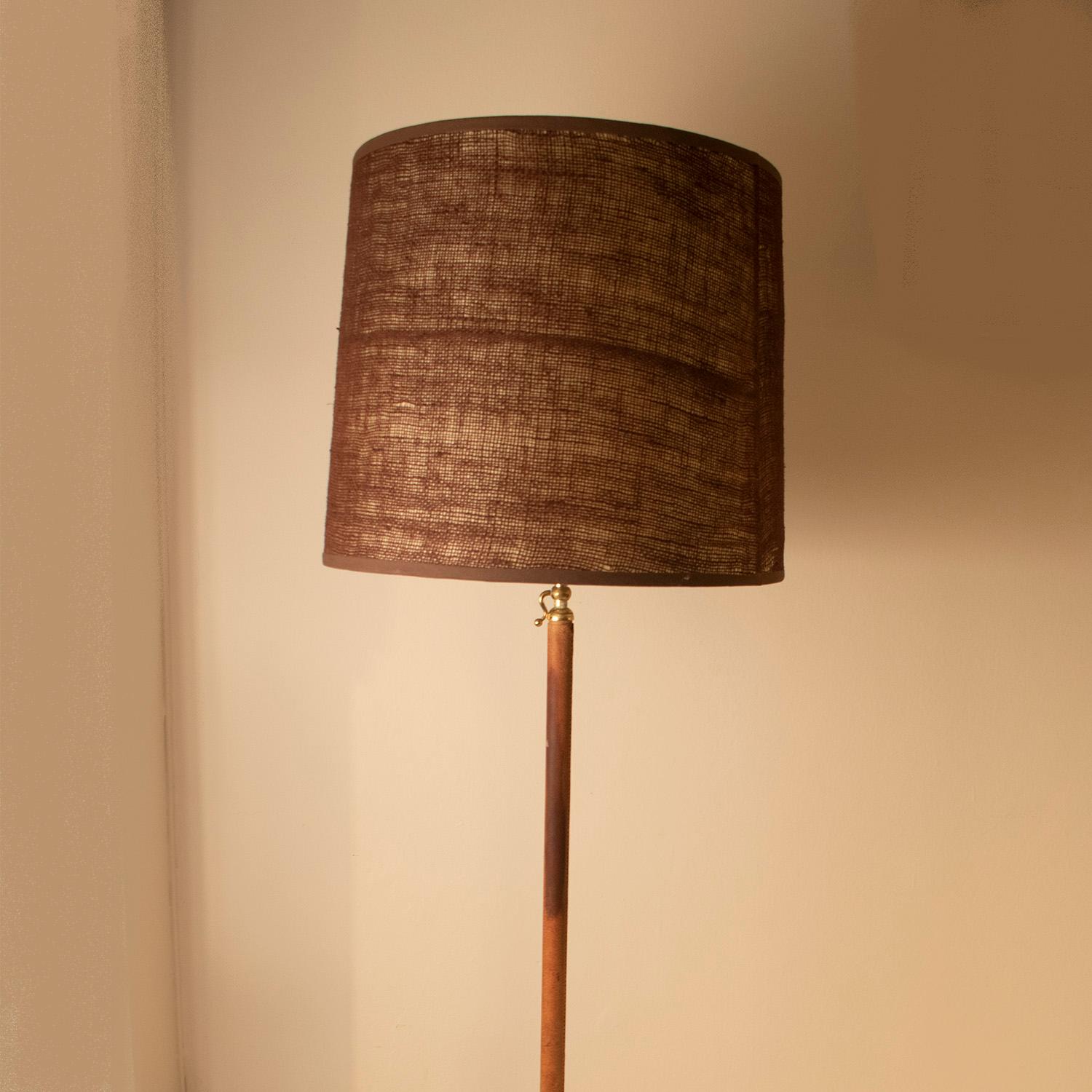 Lampada da terra prodotta da Metalarte nello stile di Gino Sarfatti, pelle, ottone in vendita 4