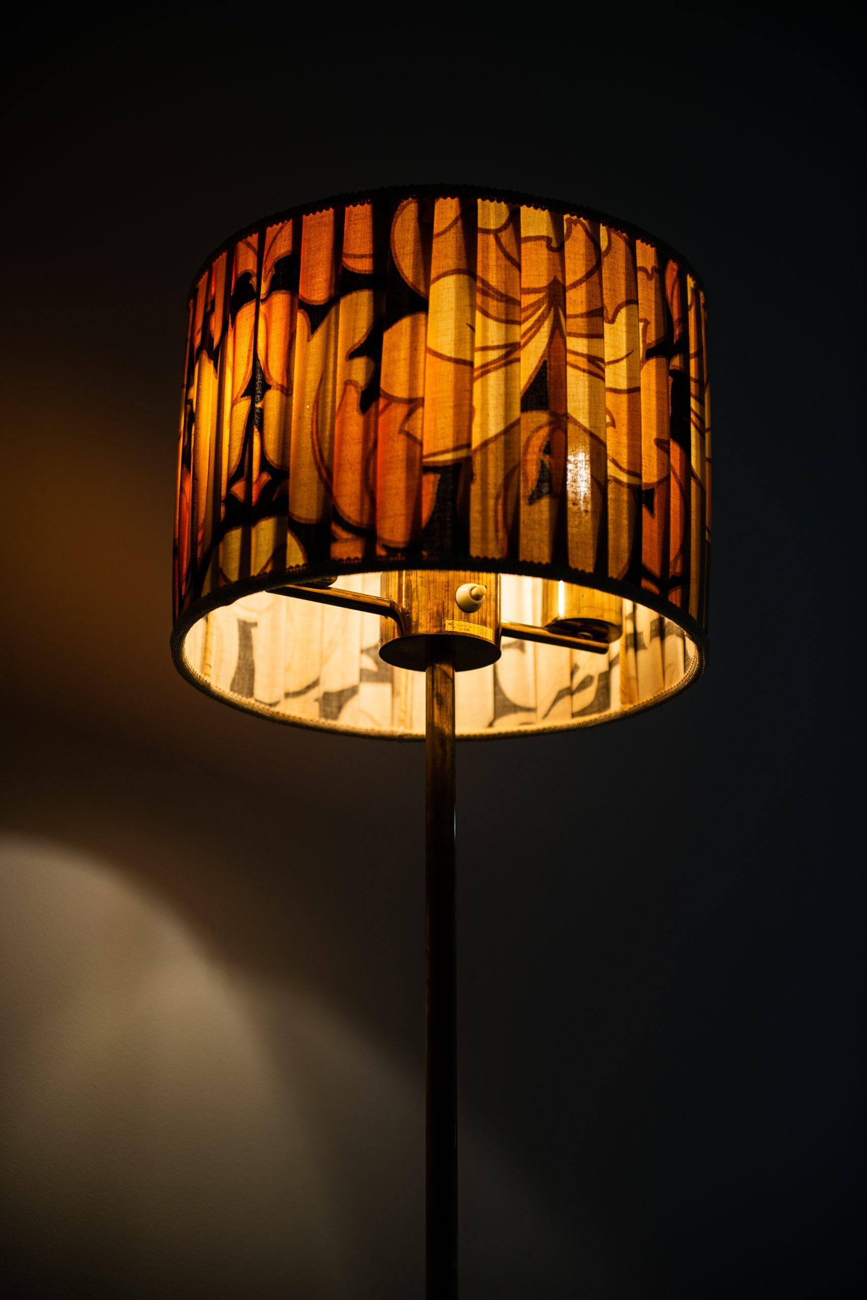 Brass Floor Lamp Produced by Stilarmatur in Tranås, Sweden For Sale