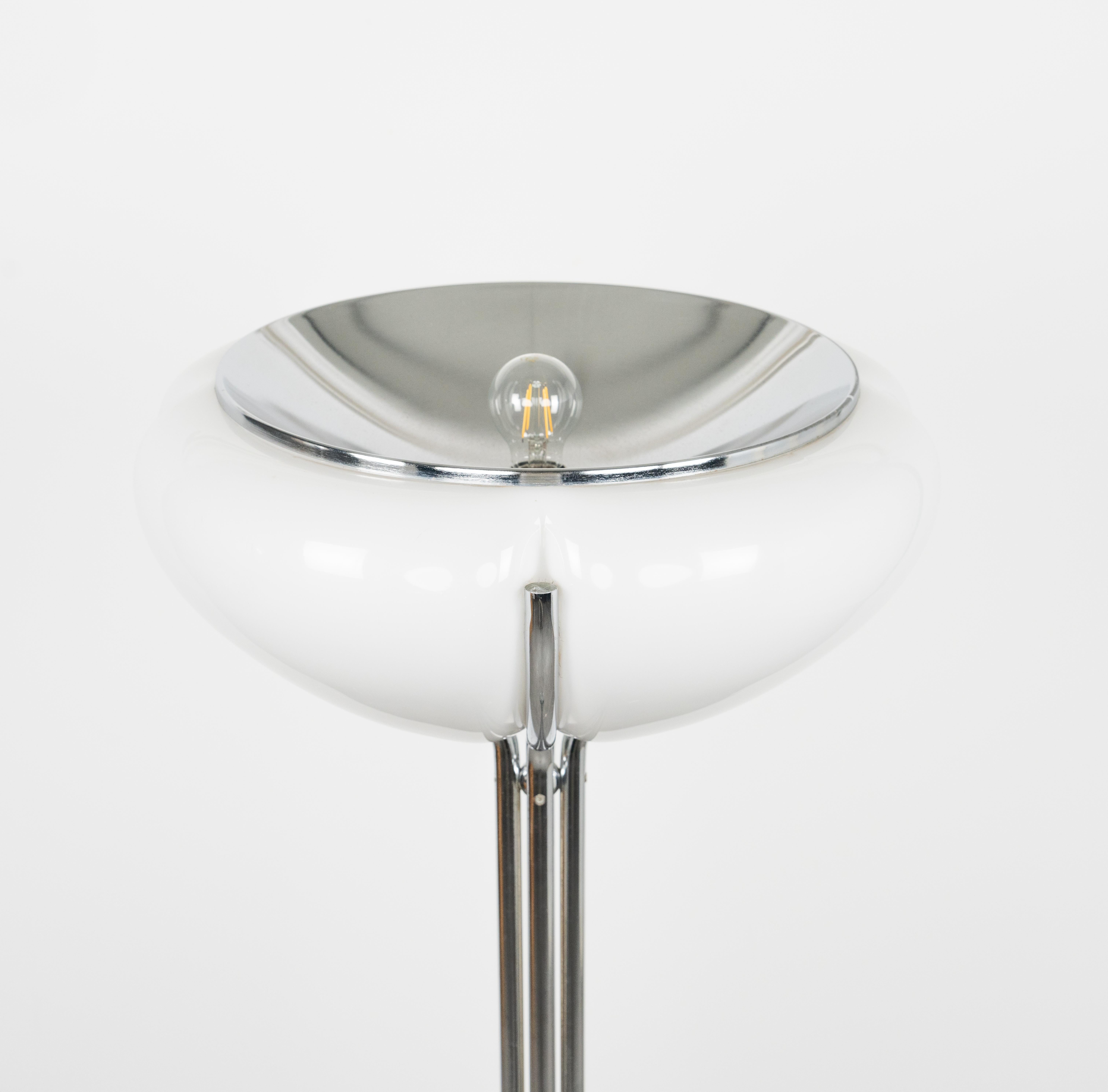 Lampadaire Quadrifoglio de Gae Aulenti pour Harvey Guzzini, Italie, années 1970 en vente 4