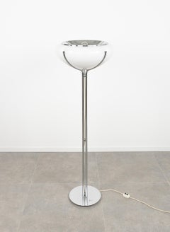 Lampada da terra "Quadrifoglio" di Gae Aulenti per Harvey Guzzini, Italia anni '70