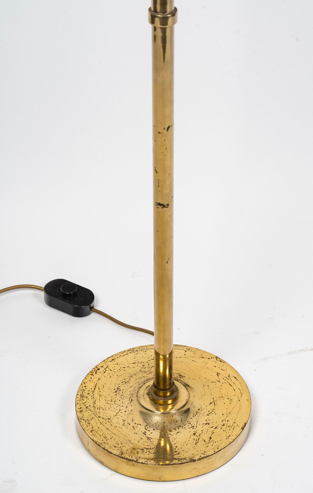 Stehlampe, Leselampe aus vergoldetem Messing, 1980-1990, hochwertige Handwerkskunst (Moderne) im Angebot