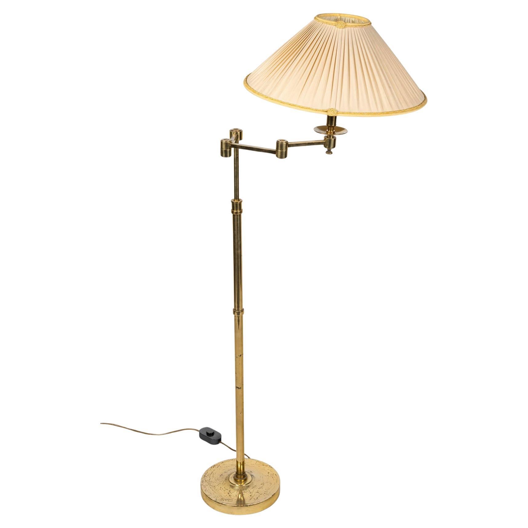 Floor Lamp, Reading Light in Gilded Brass, 1980-1990, High Quality Craftsmanship