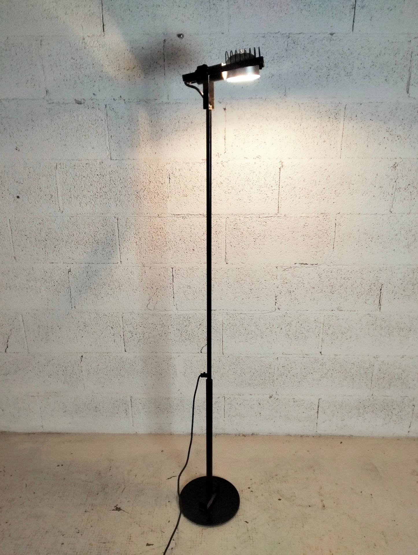 Lampadaire Sintesi Terra par Ernesto Gismondi pour Artemide , 1970 en vente 3
