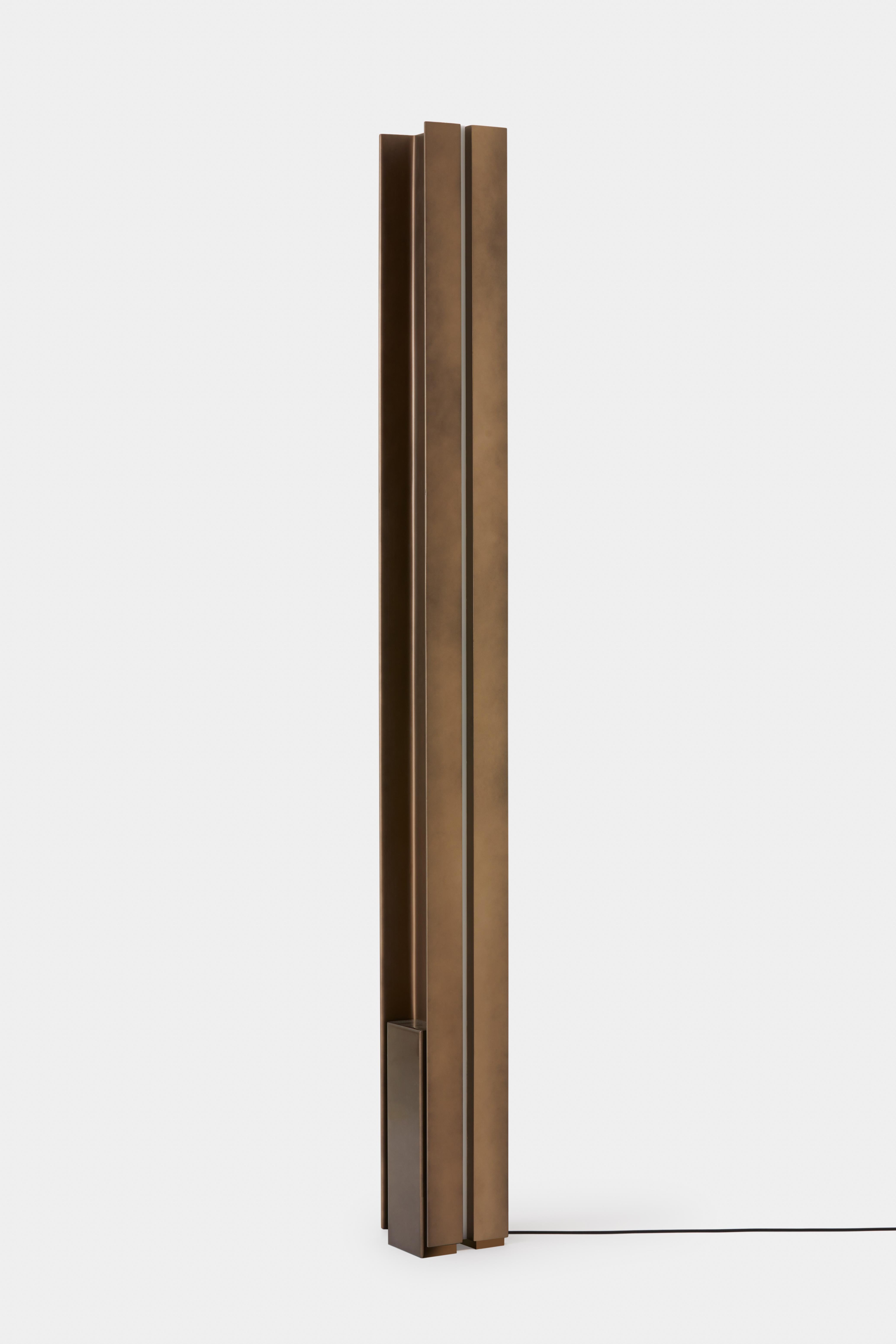 Organique Floor Lamp 'Structure Pilar & Viga' 520.61 Marco Casamonti x TOOY, Bronzed en vente