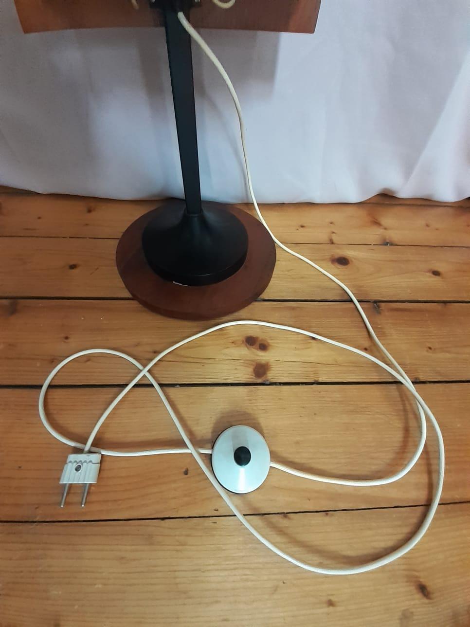 Lampada da terra 