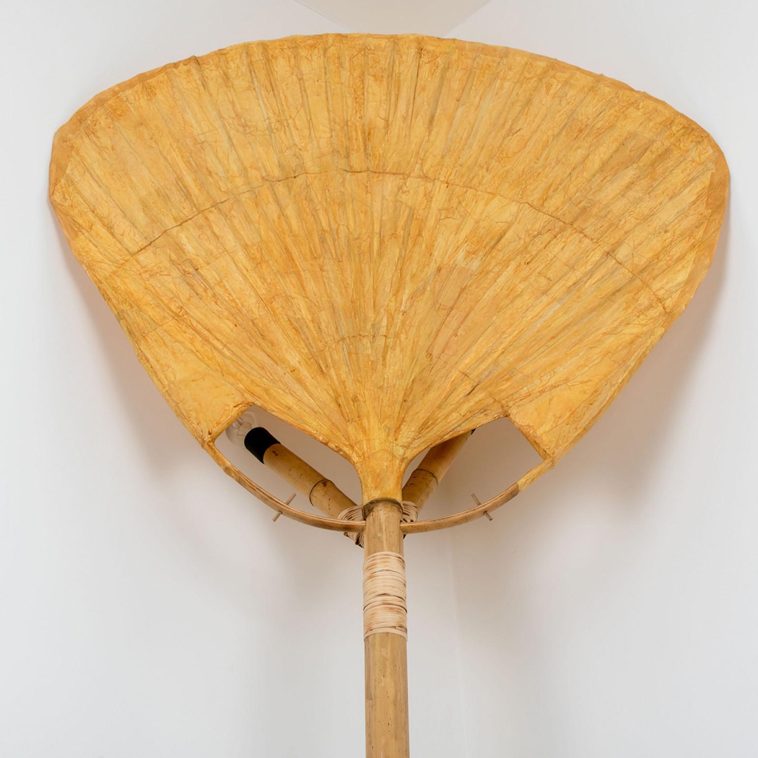 This floor lamp is inspired by the traditional Japanese Uchiwa fans. Designed by the world famous designer Ingo Maurer.
Ingo Maurer first came across fans in a Paris shop in 1972 while looking for something that would create soft light. He travelled