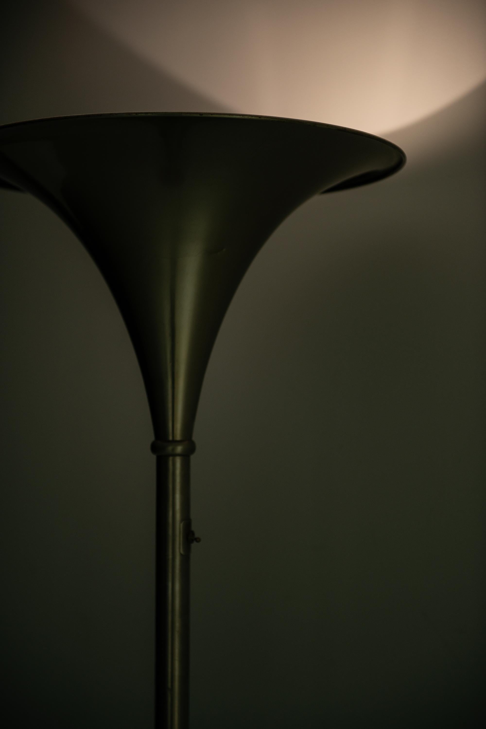 Floor Lamp / Uplight Attributed to William Watting Produced in Denmark In Good Condition For Sale In Limhamn, Skåne län