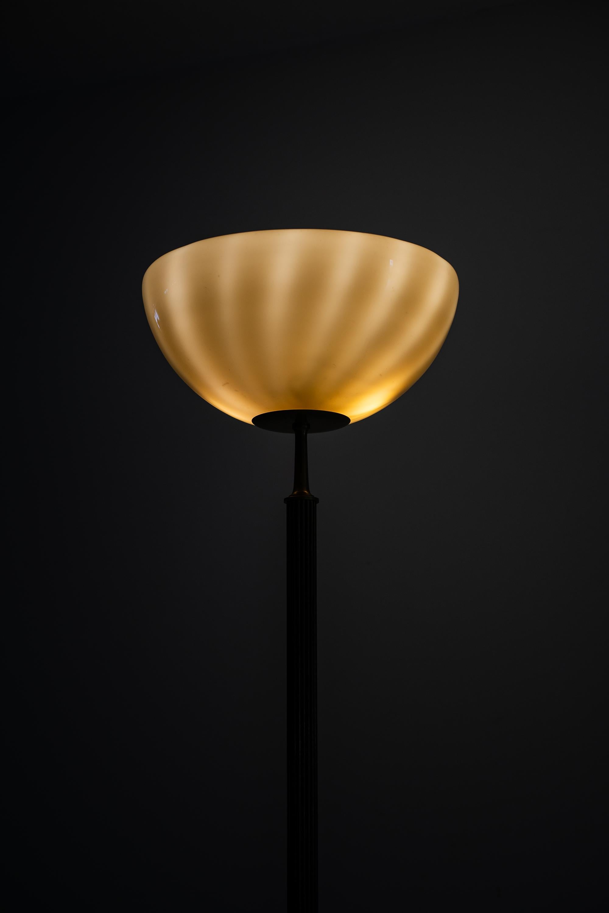 Mid-20th Century Floor Lamp / Uplight in Brass and Glass Produced in Sweden