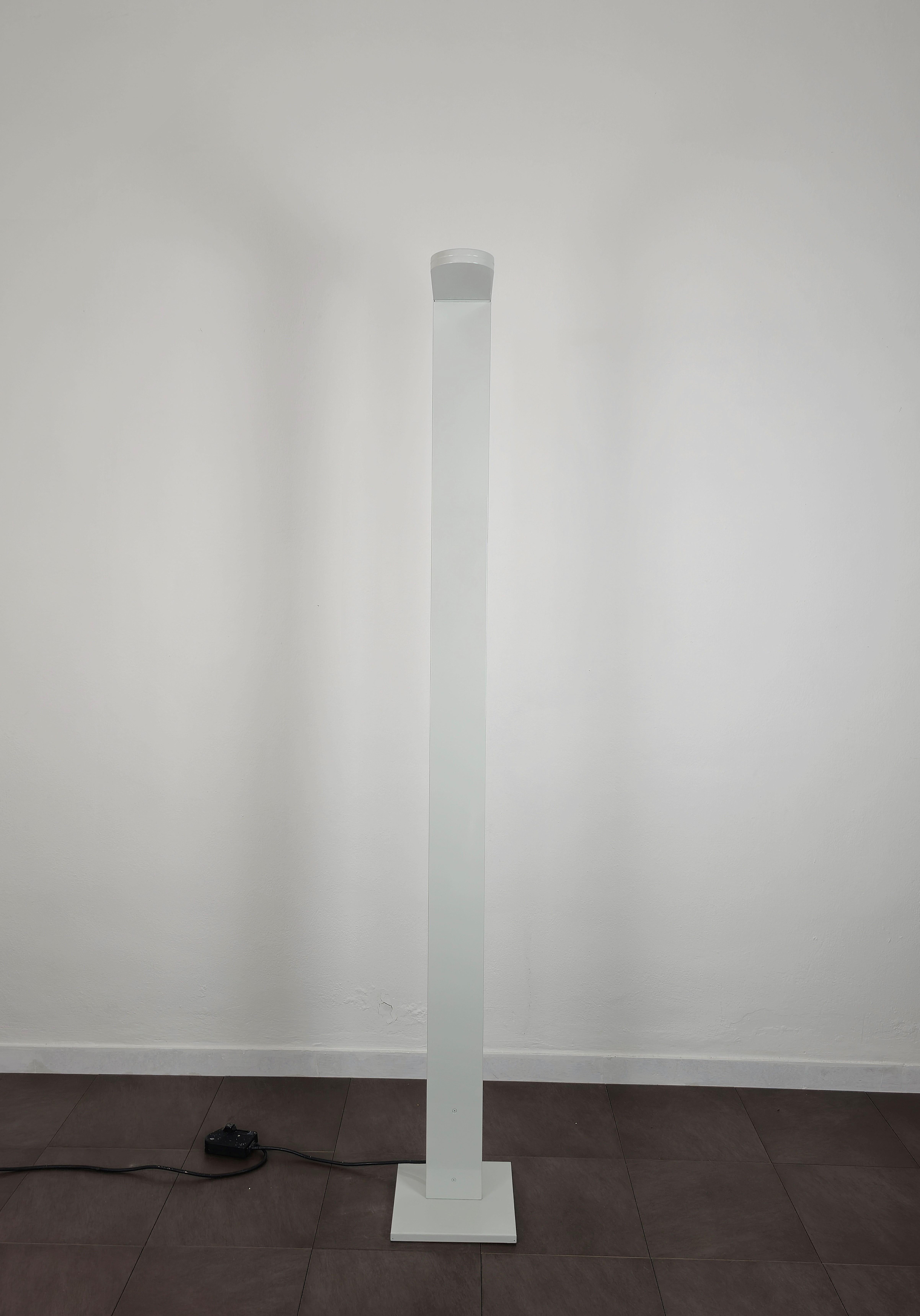Italian Floor Lamp White Lacquered Aluminum Castaldi Illuminazione Postmodern Italy 1980 For Sale