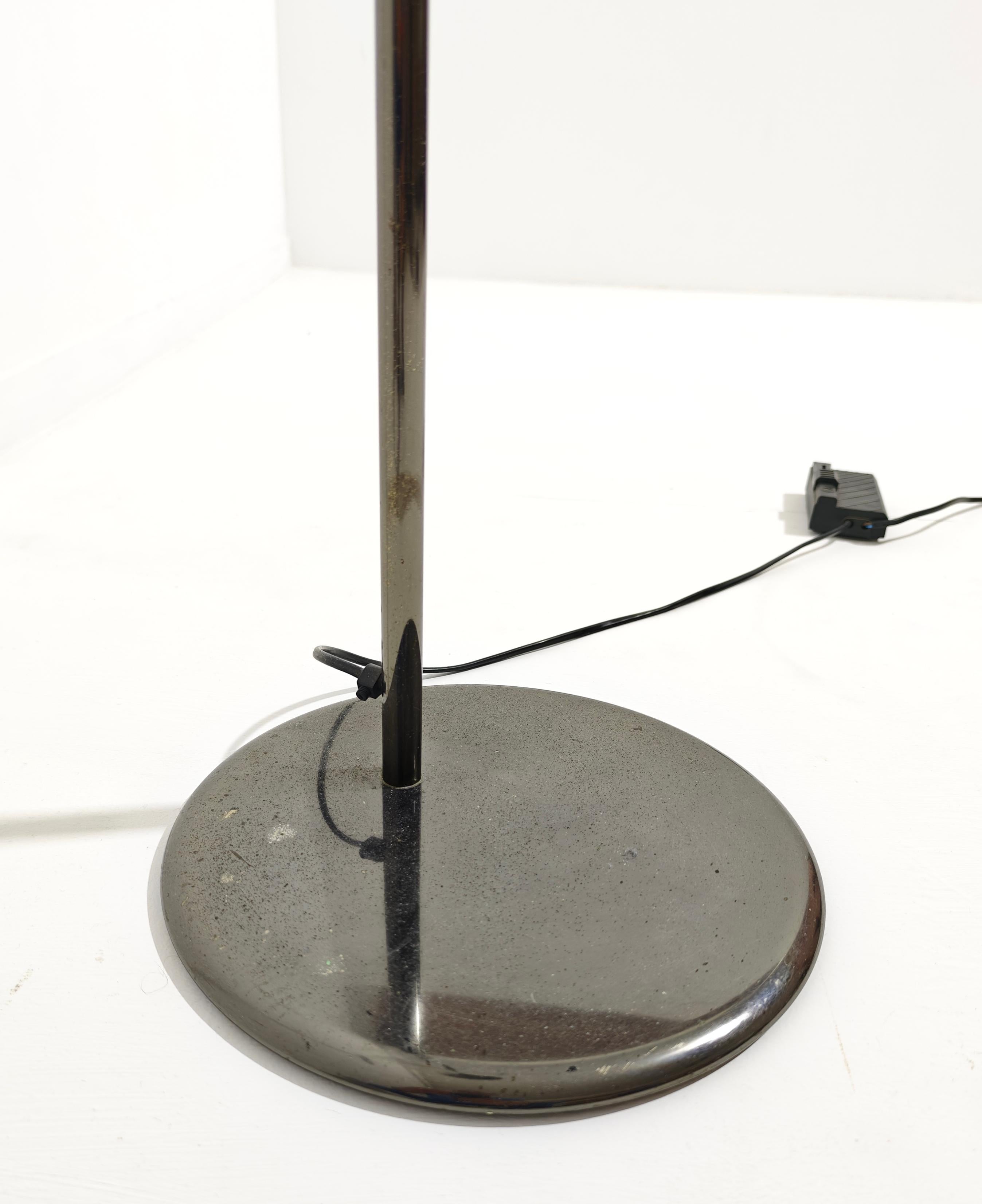 Floor Lamp With Adjustable Halogen Light in Bronzed Brass Mid-Century Modern 70s im Angebot 5