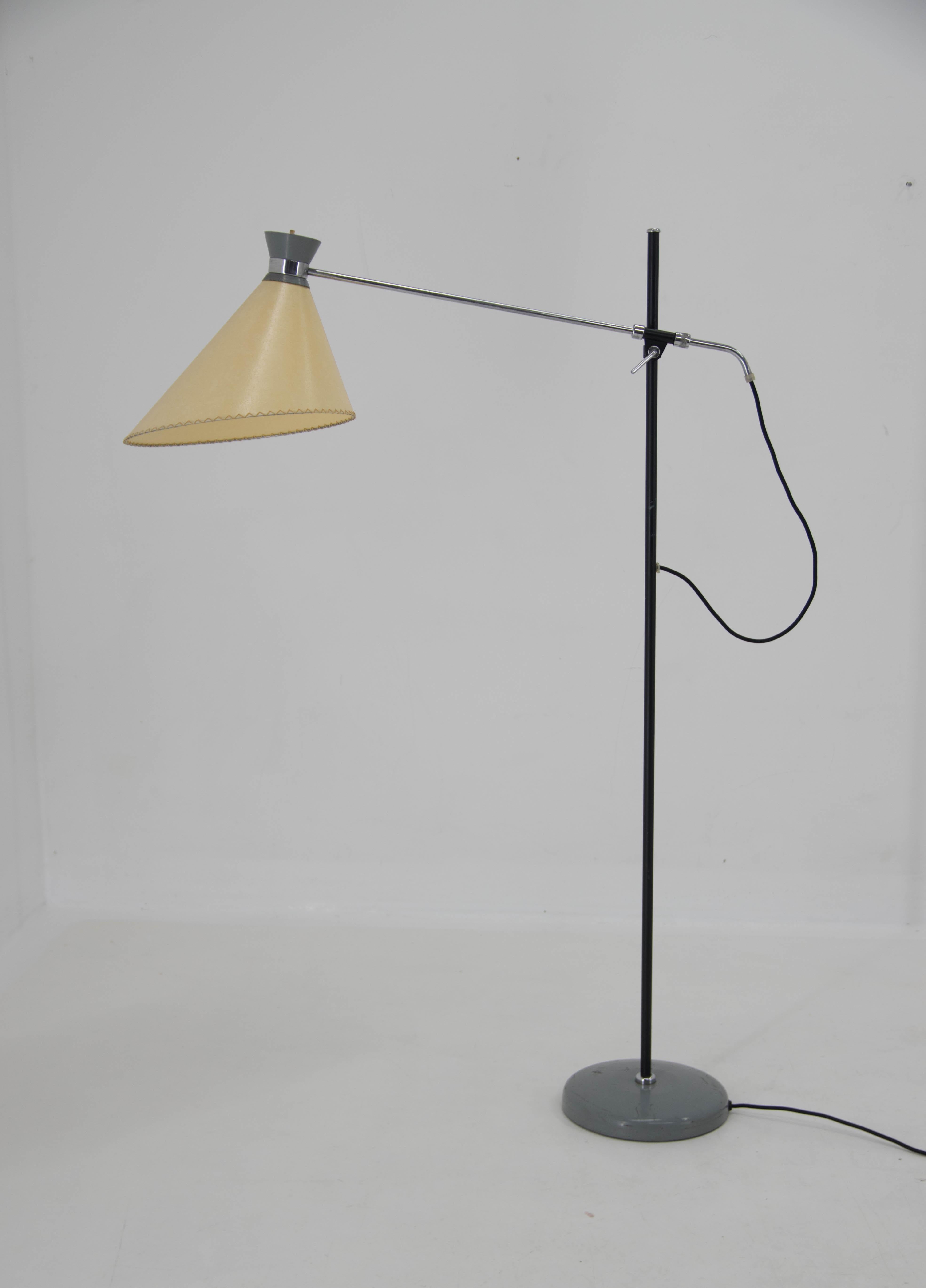 Floor Lamp with Adjustable Parchment Shade, 1960s For Sale 3
