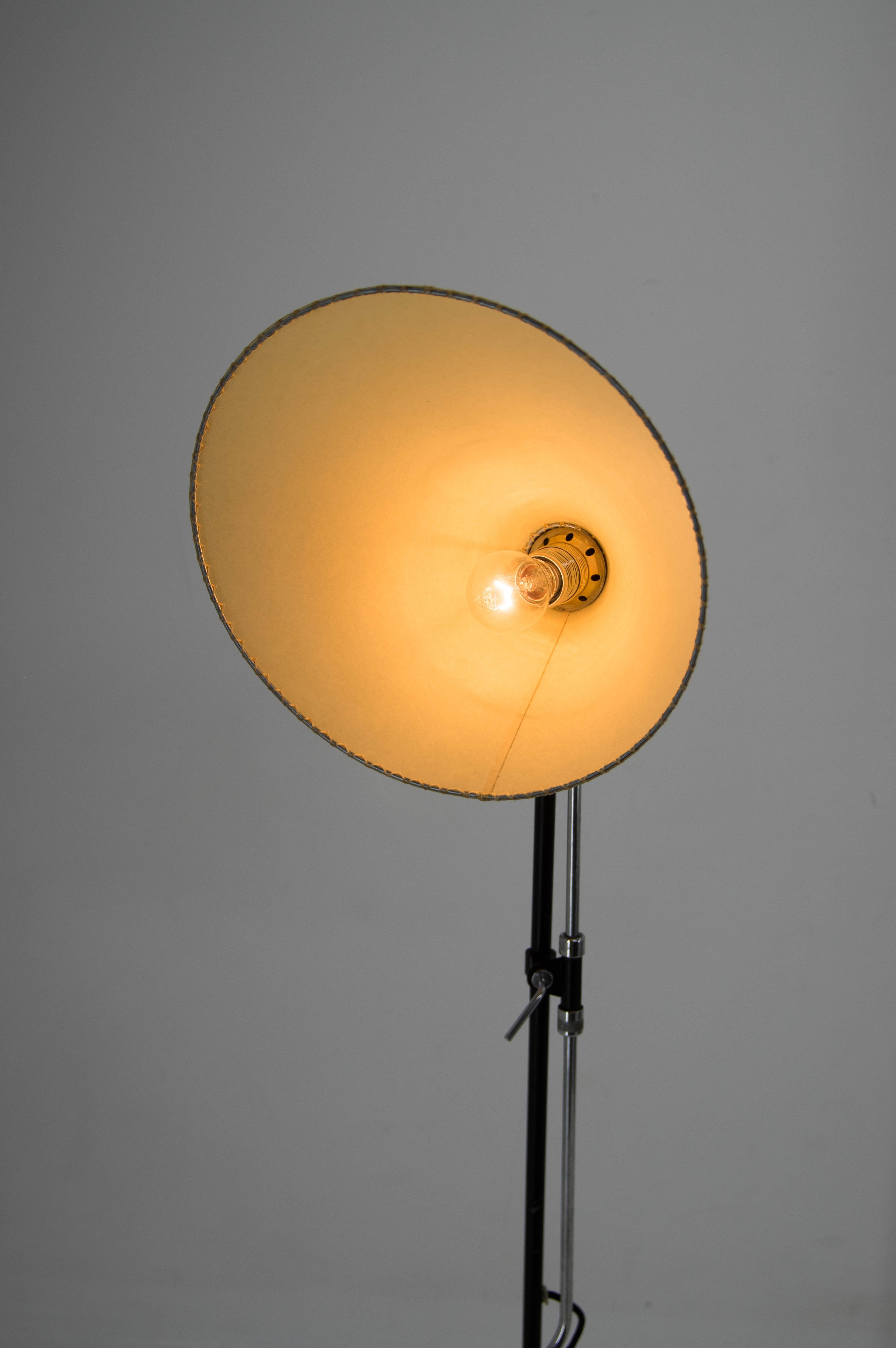Floor Lamp with Adjustable Parchment Shade, 1960s For Sale 7