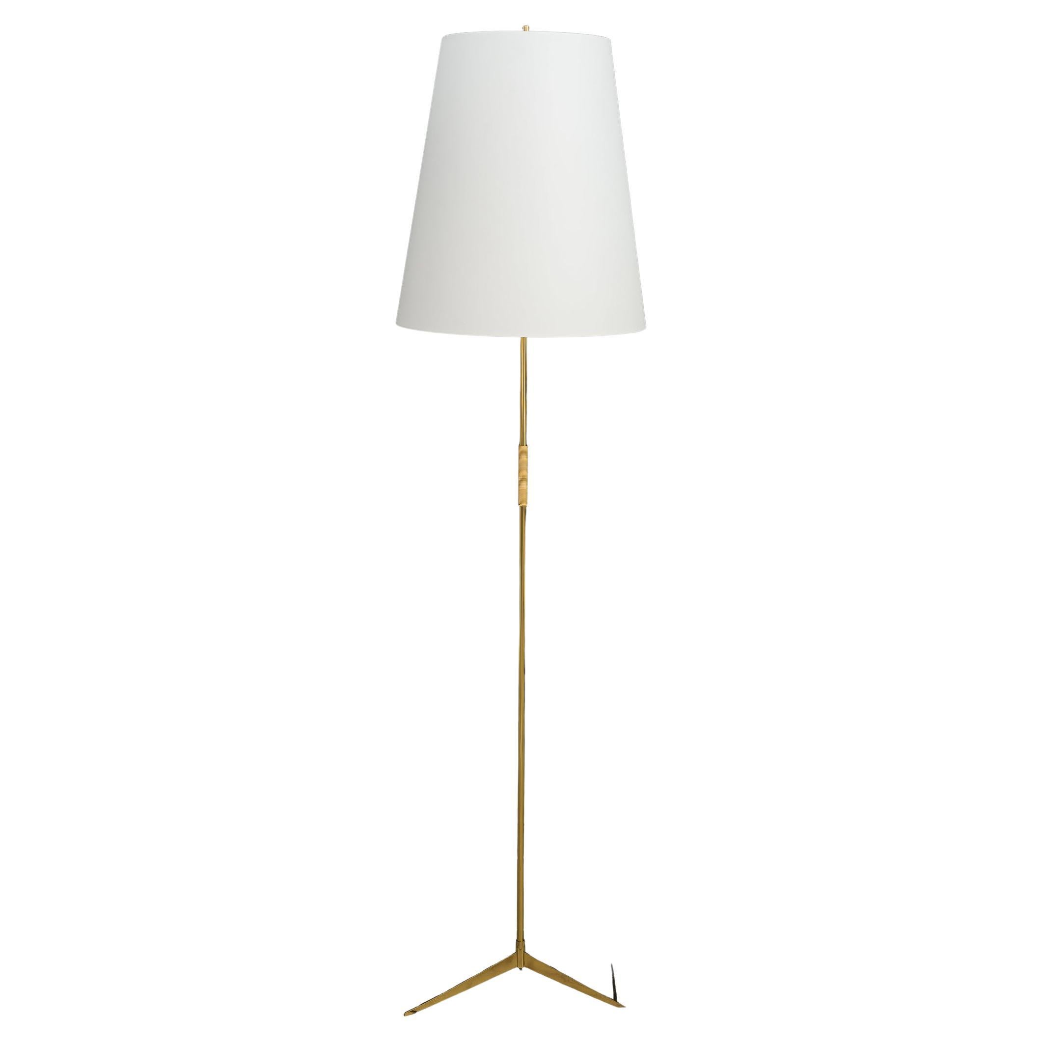 Lampada da terra con paralume in tessuto, anni '50 circa, di J.T. Kalmar