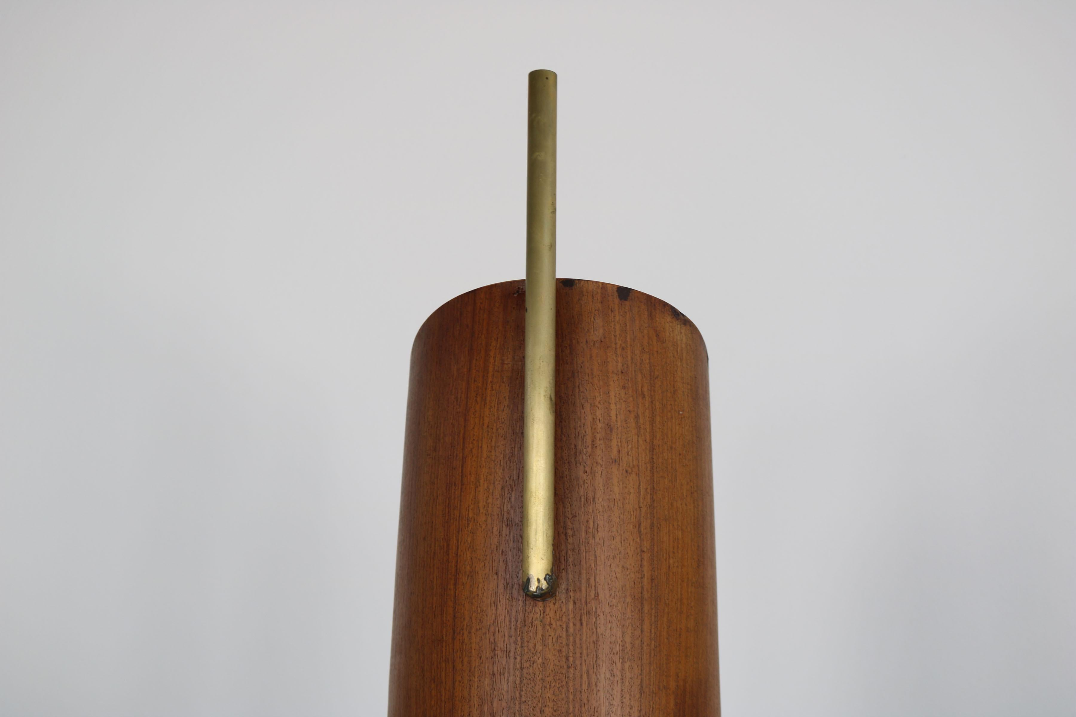 Floor Lamp with plywood shade, Italy, 1960s. For Sale 12