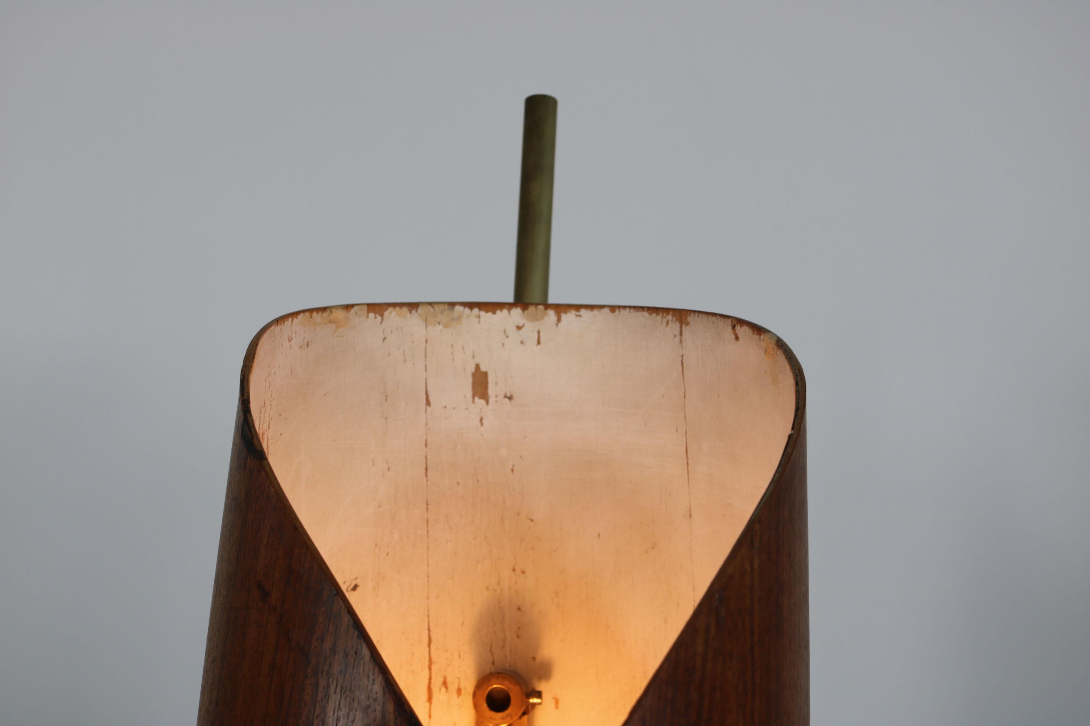 Floor Lamp with plywood shade, Italy, 1960s. For Sale 2