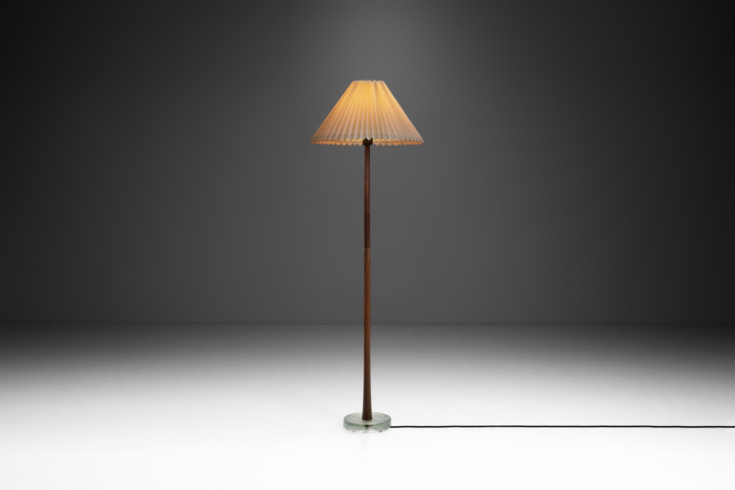 Scandinavian Floor Lamp with Ruched Shade, Scandinavia ca 1950s For Sale