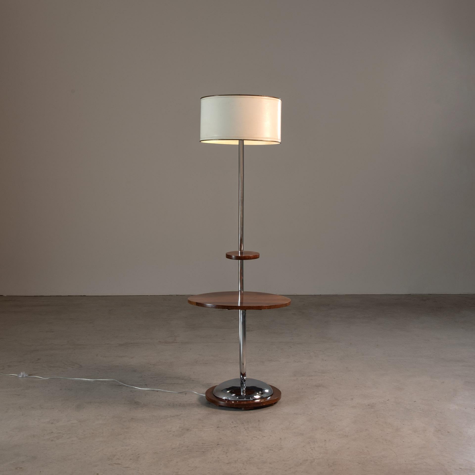 Floor Lamp with Side Table, by John Graz, Brazilian Art Deco In Good Condition For Sale In Sao Paulo, SP