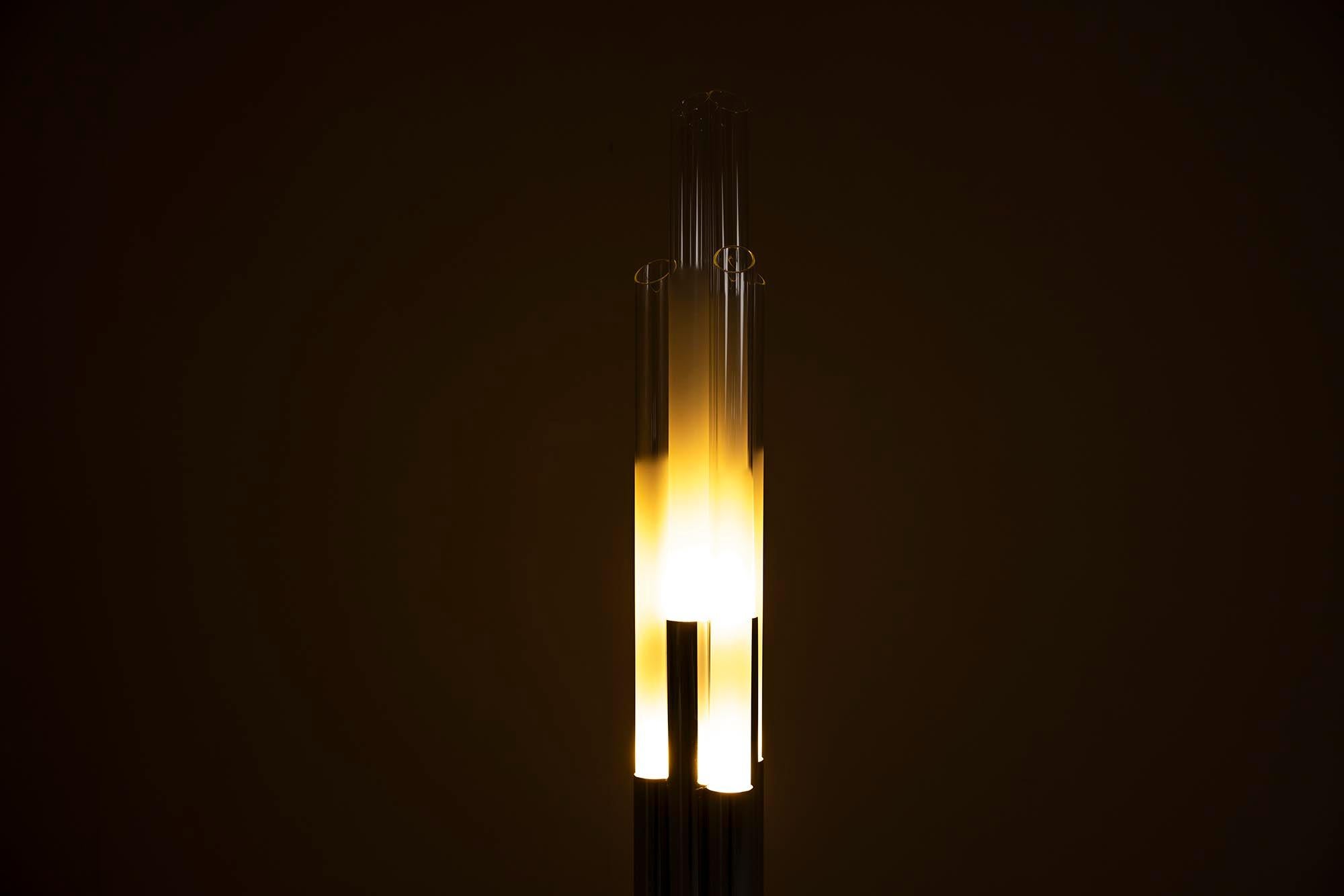 Lampadaire ou lampe de bureau en métal chromé et verre d'Aldo Nason pour Mazzega, Italie en vente 8