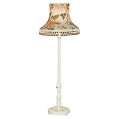 FLOOR STANDING CARVED SHABBY CHIC PAiNTED LAMP WITH VINTAGE FLORAL SHADE
