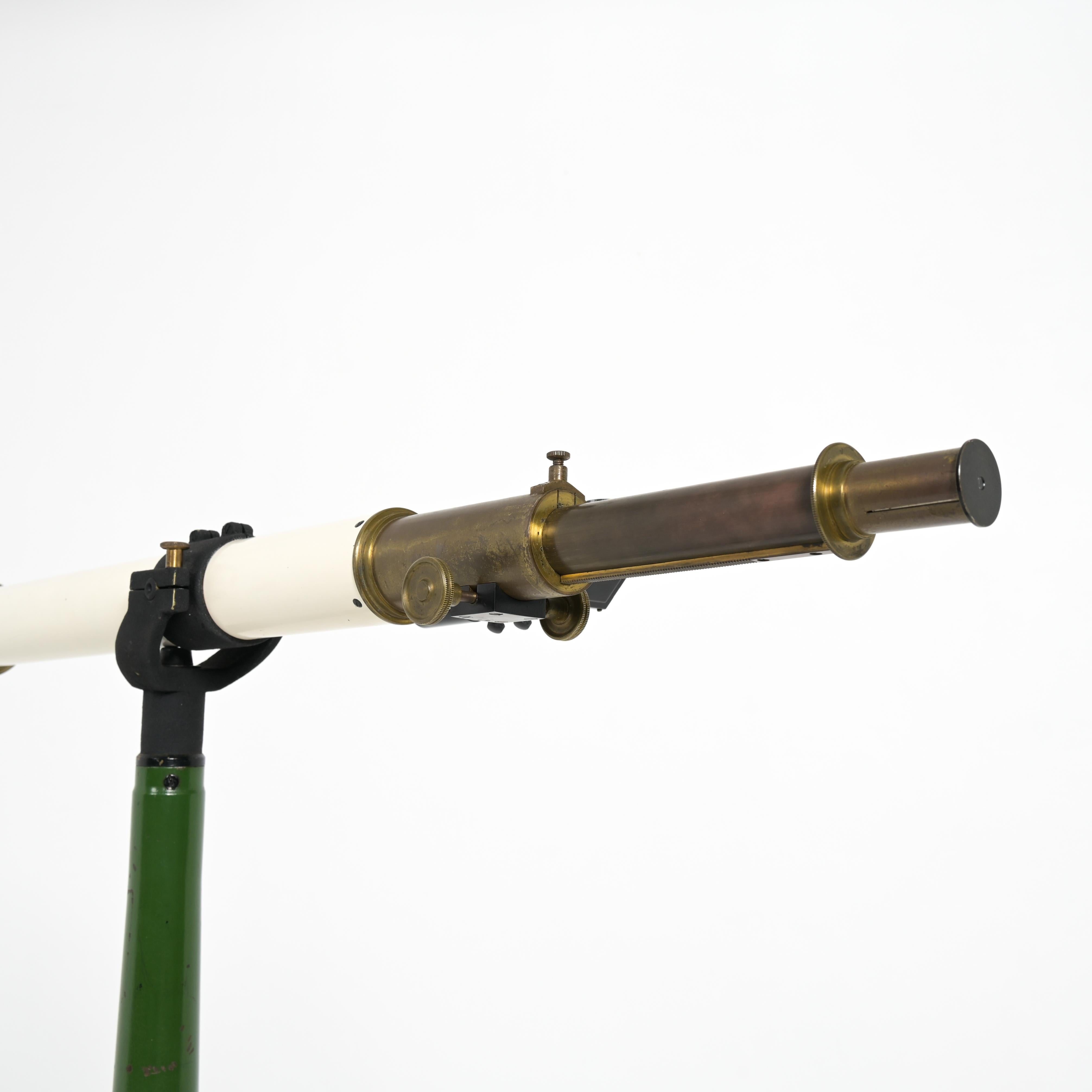 Telescope sur pied de Piet G. Meesters en vente 7