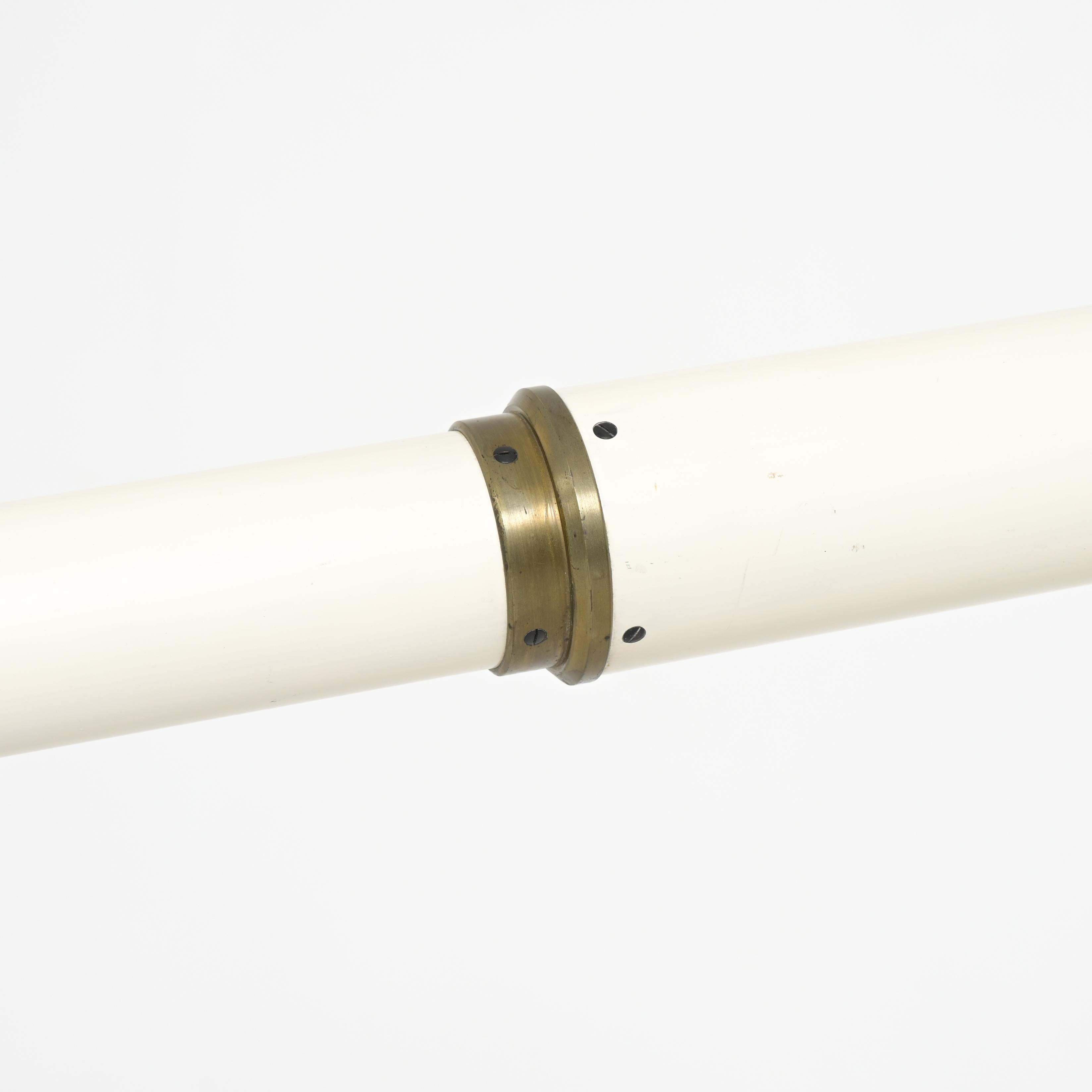 Laiton Telescope sur pied de Piet G. Meesters en vente