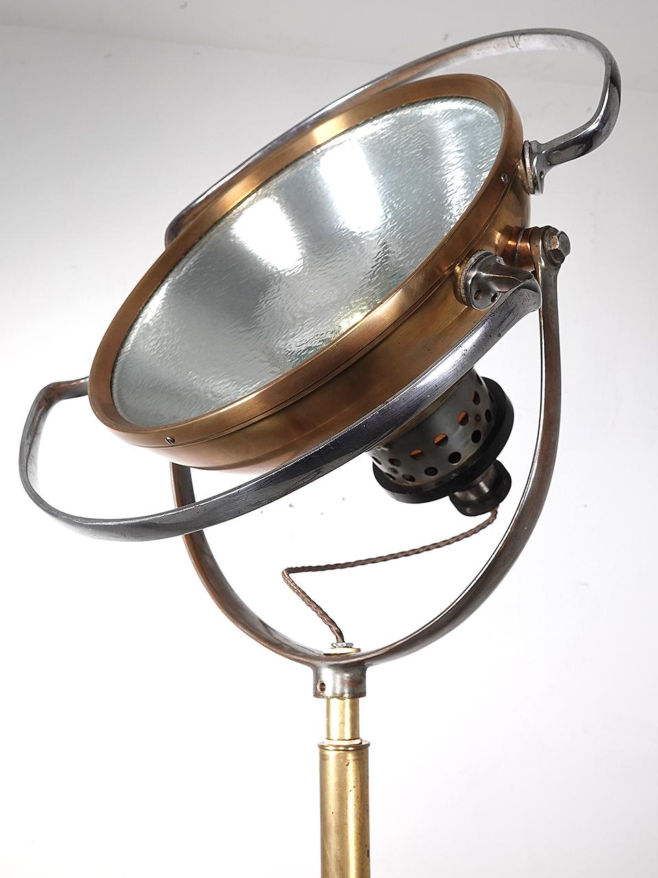 Bronze Floor Standing Wood Tripod Castle Operating Spot Light. For Sale