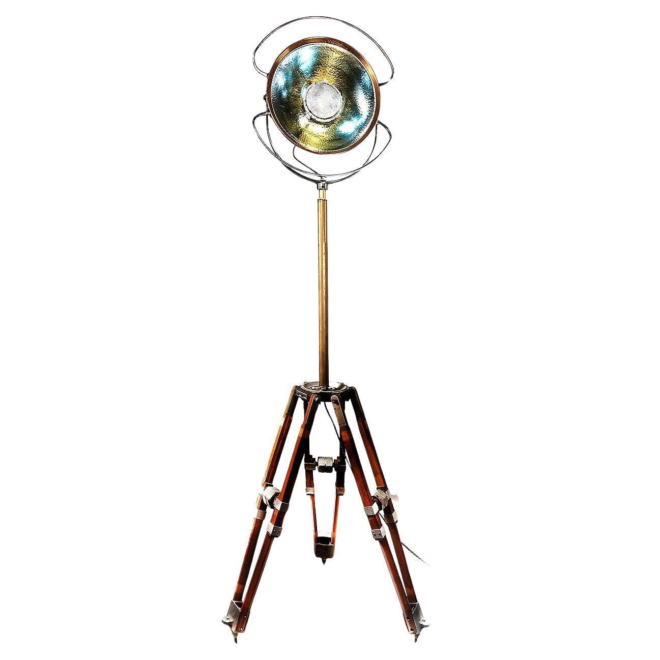 Floor Standing Wood Tripod Castle Operating Spot Light.