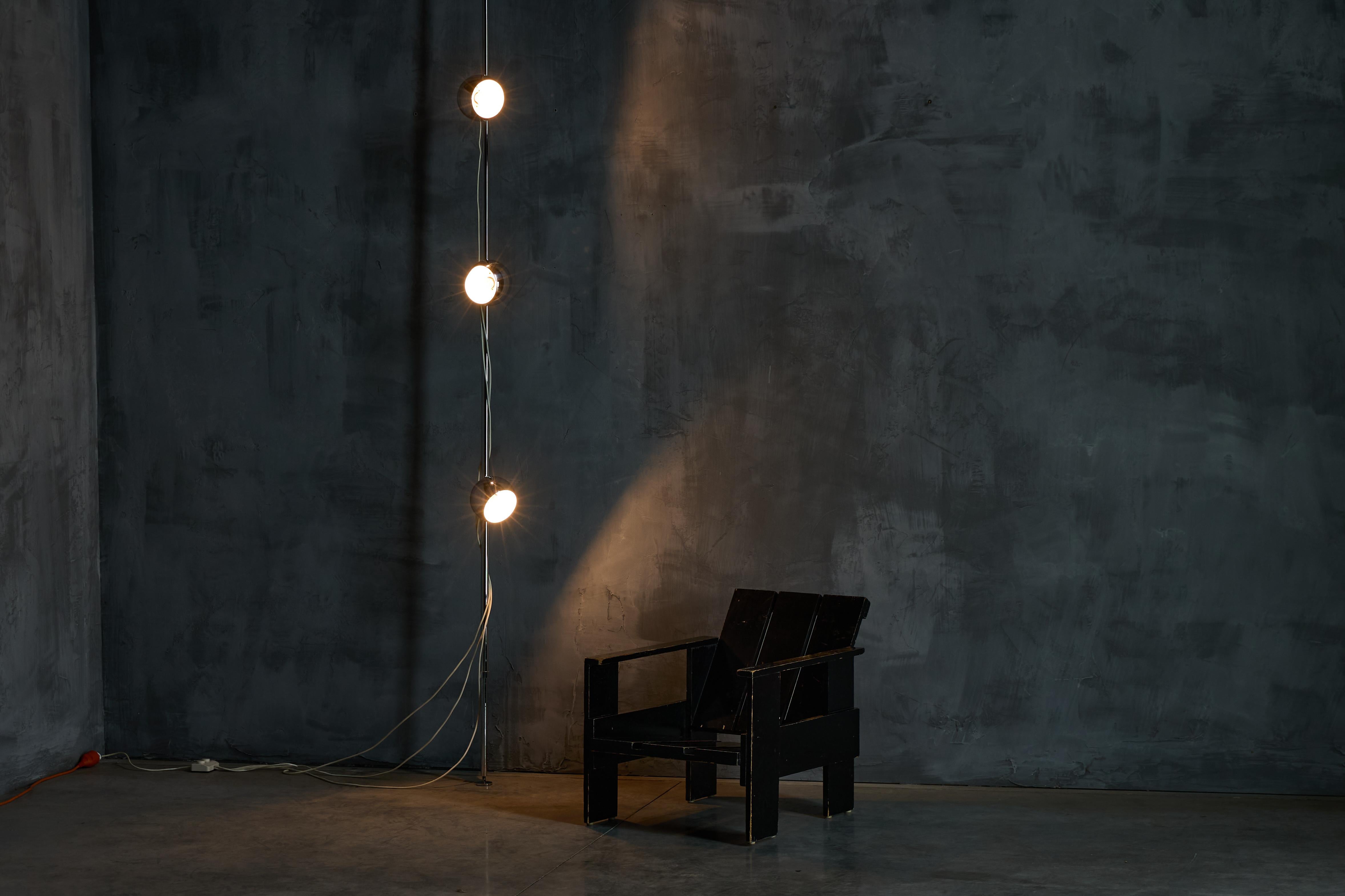 Lampada da terra a soffitto di Goffredo Reggiani, Italia, anni '60 in vendita 4