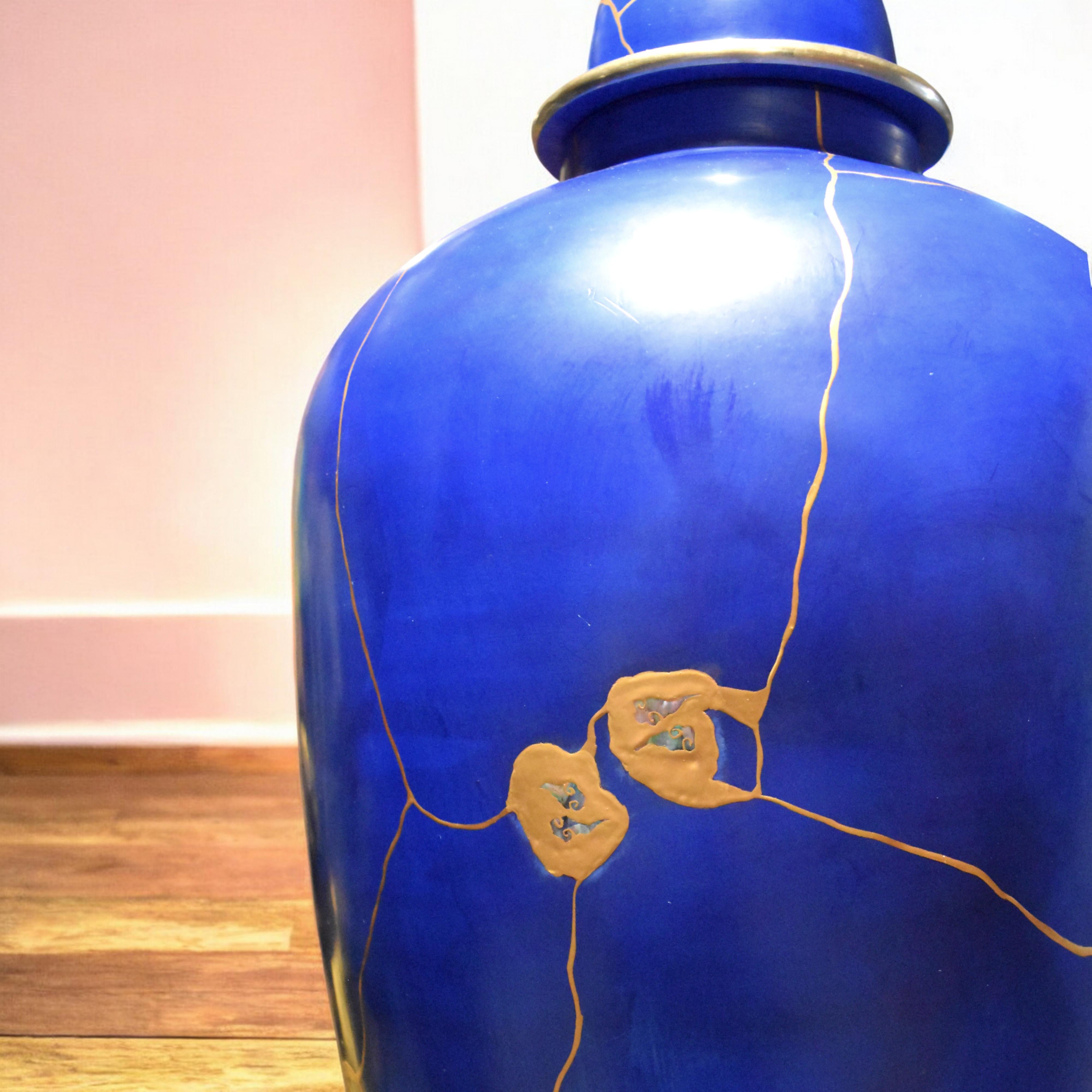 French Floor vase blue and gold with mother of pearl For Sale