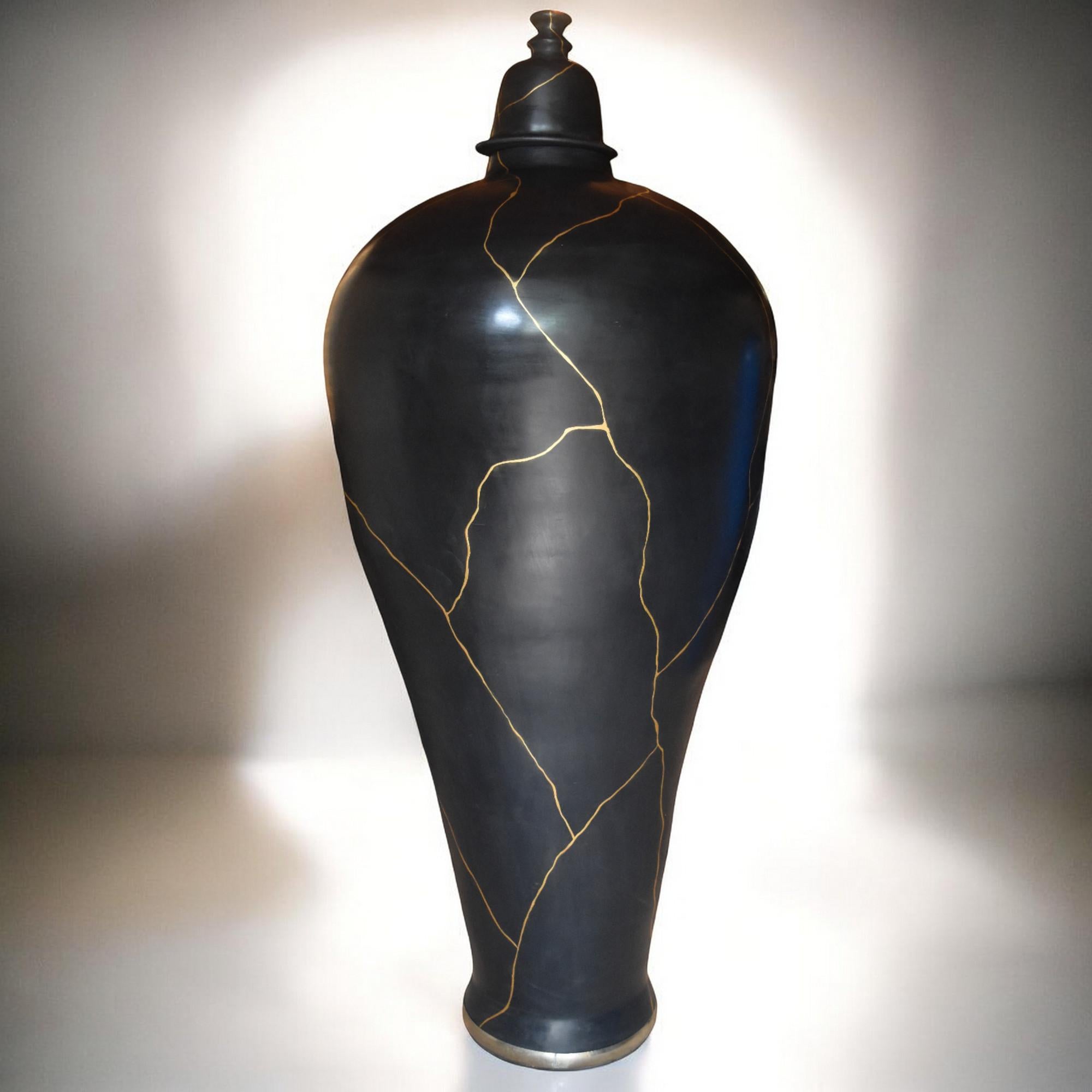 Francese Vaso da pavimento kintsugi 