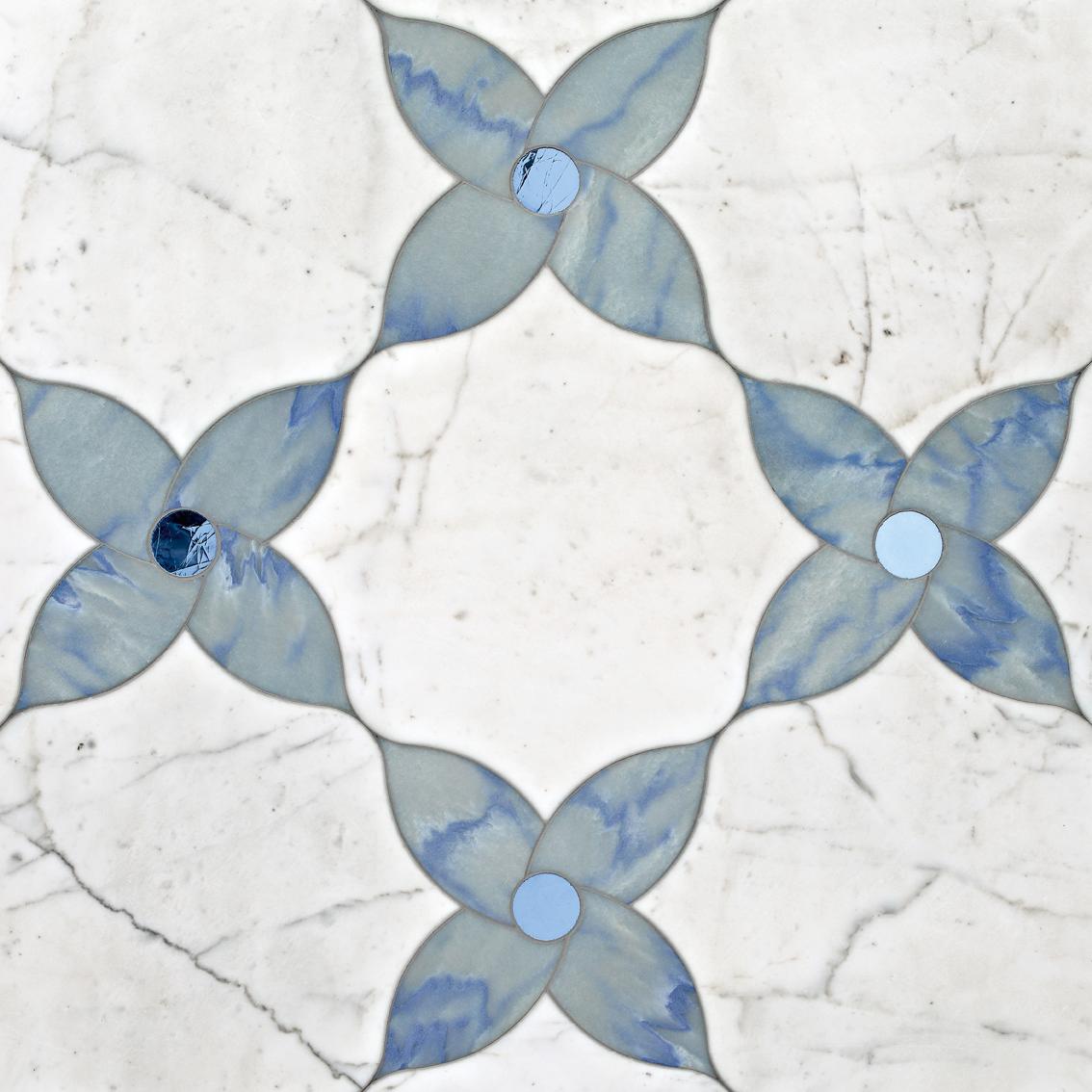 Floor Waterjet Cut Marble Tiles Available in Different Marbles Combination In New Condition For Sale In London, GB