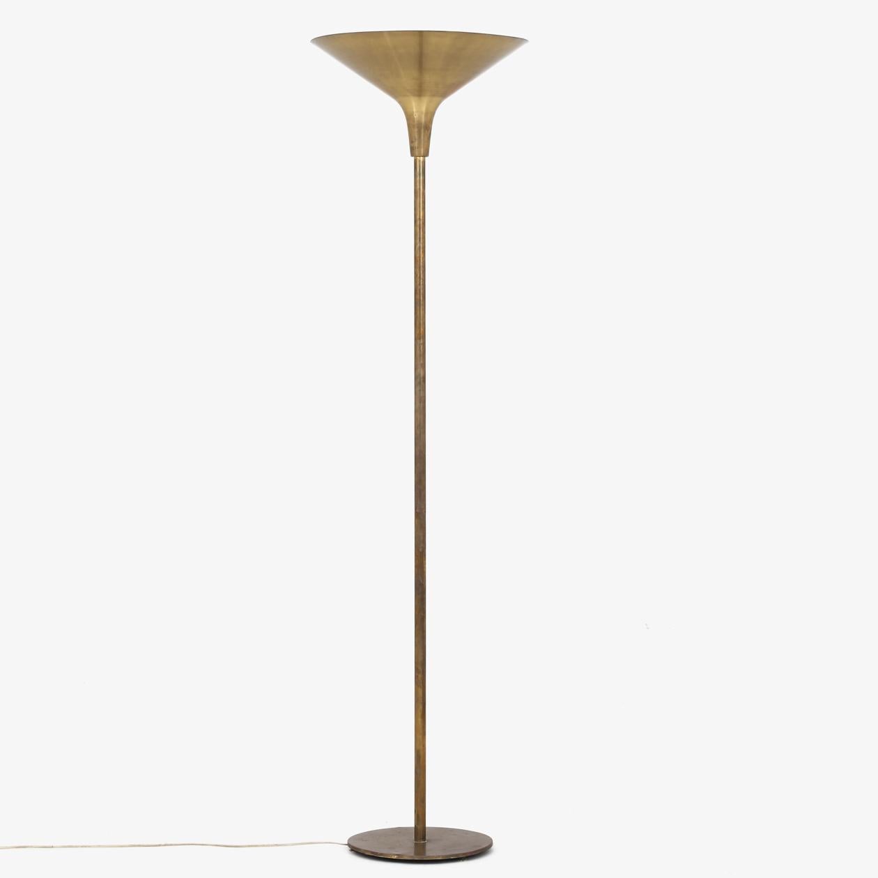 Floorlamp by T.H Valentiner In Good Condition For Sale In Copenhagen, DK