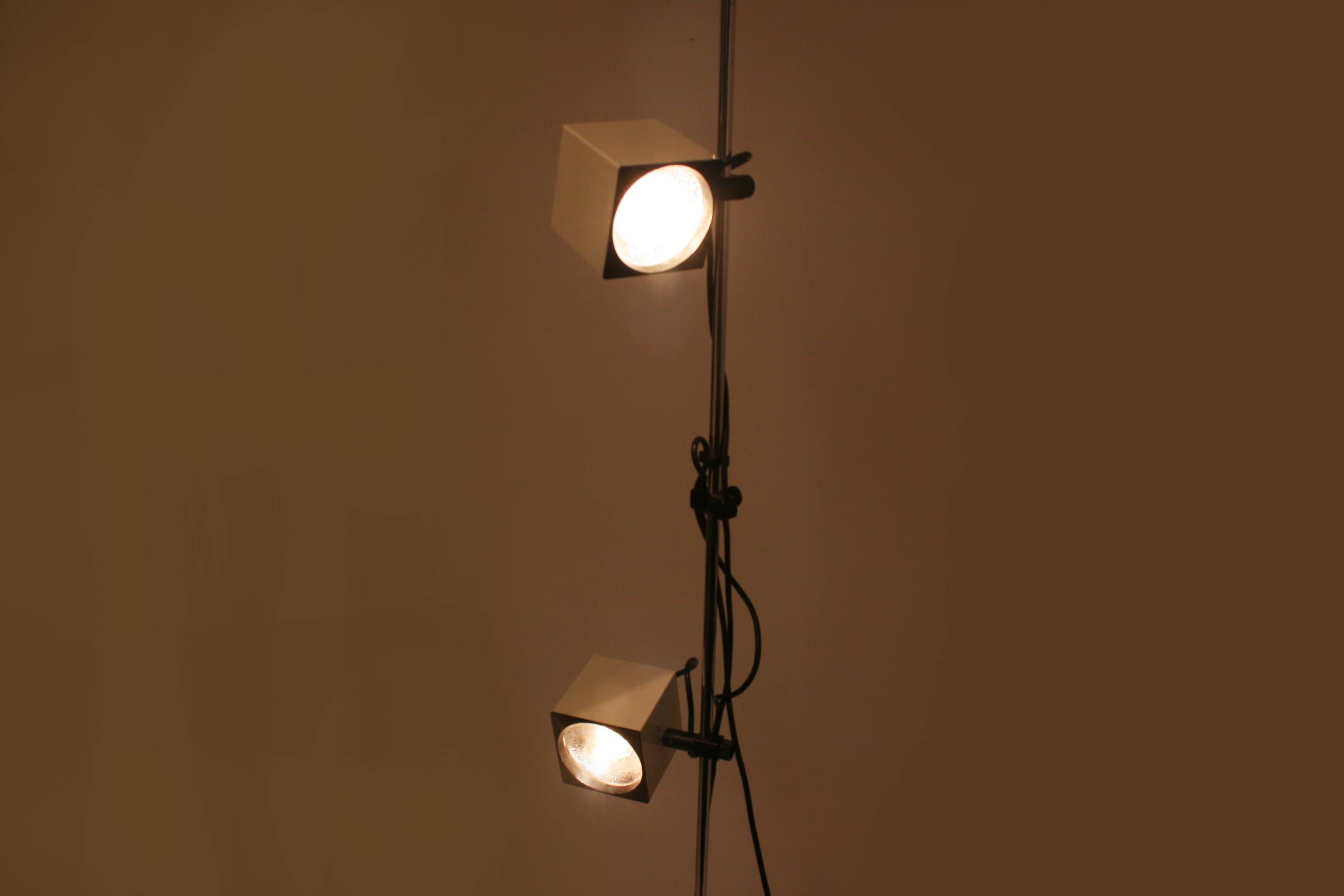 Floorlamp in Bauhaus Style with Cuboid Shades in the Manner of Koch & Lowy 1960s For Sale 2