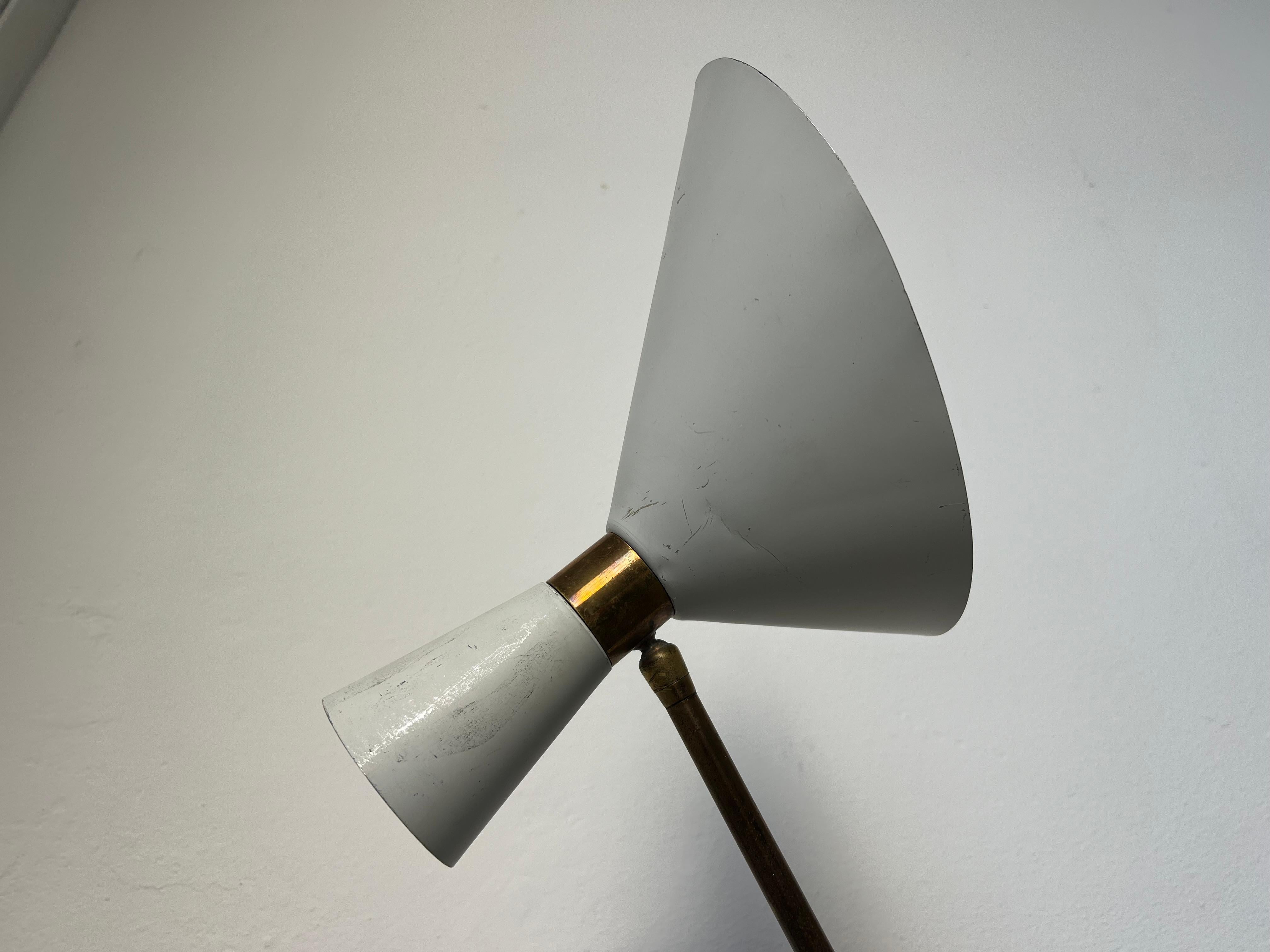 Milieu du XXe siècle Lampadaire Pelikan - Design/One Kalmar, fabriqué par Kalmar, Vienne, années 1950 en vente