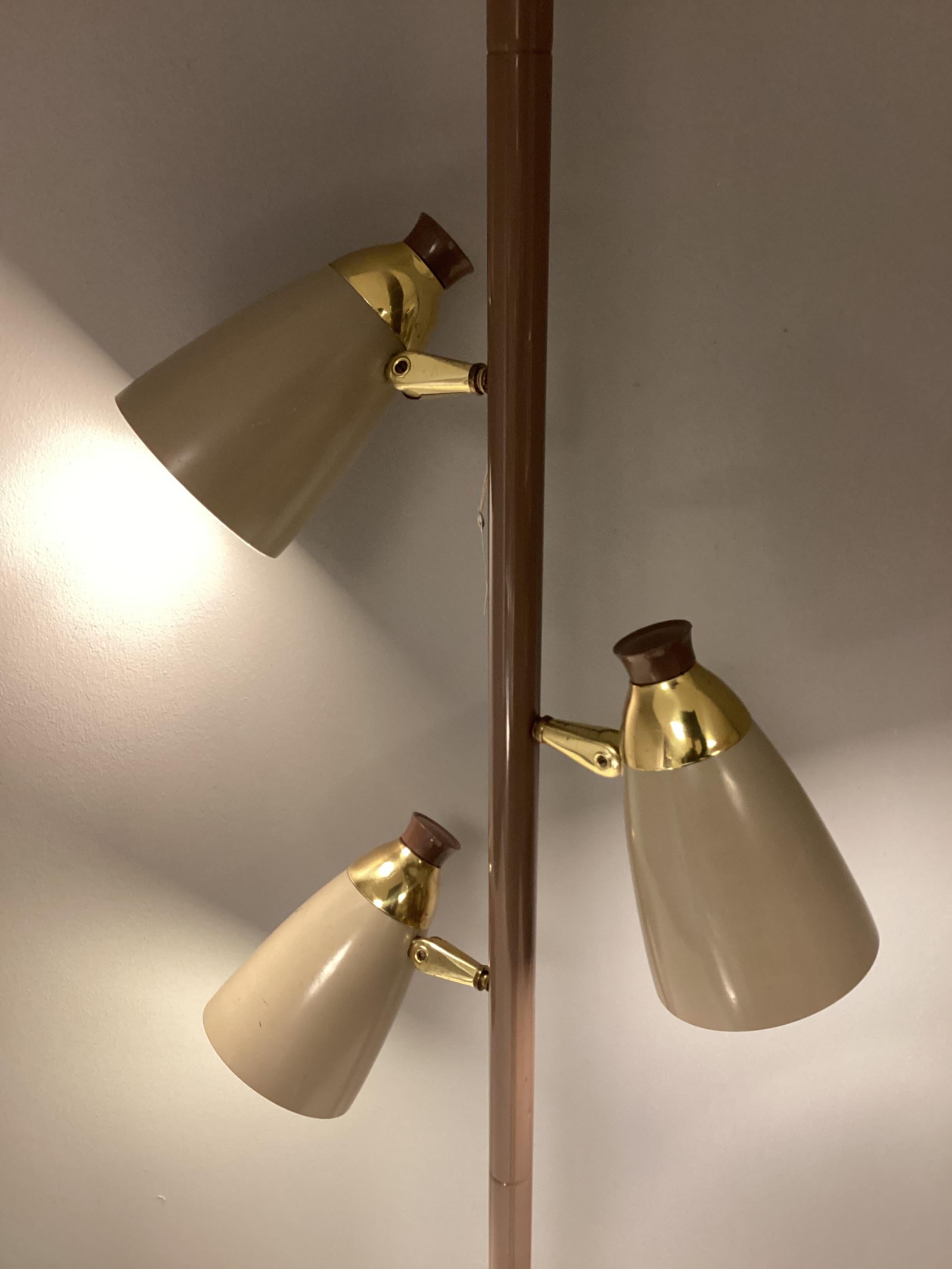Mid-Century Modern Floorlamp Ted Stiffel 1950s Tension Lamp Metal Brass For Sale