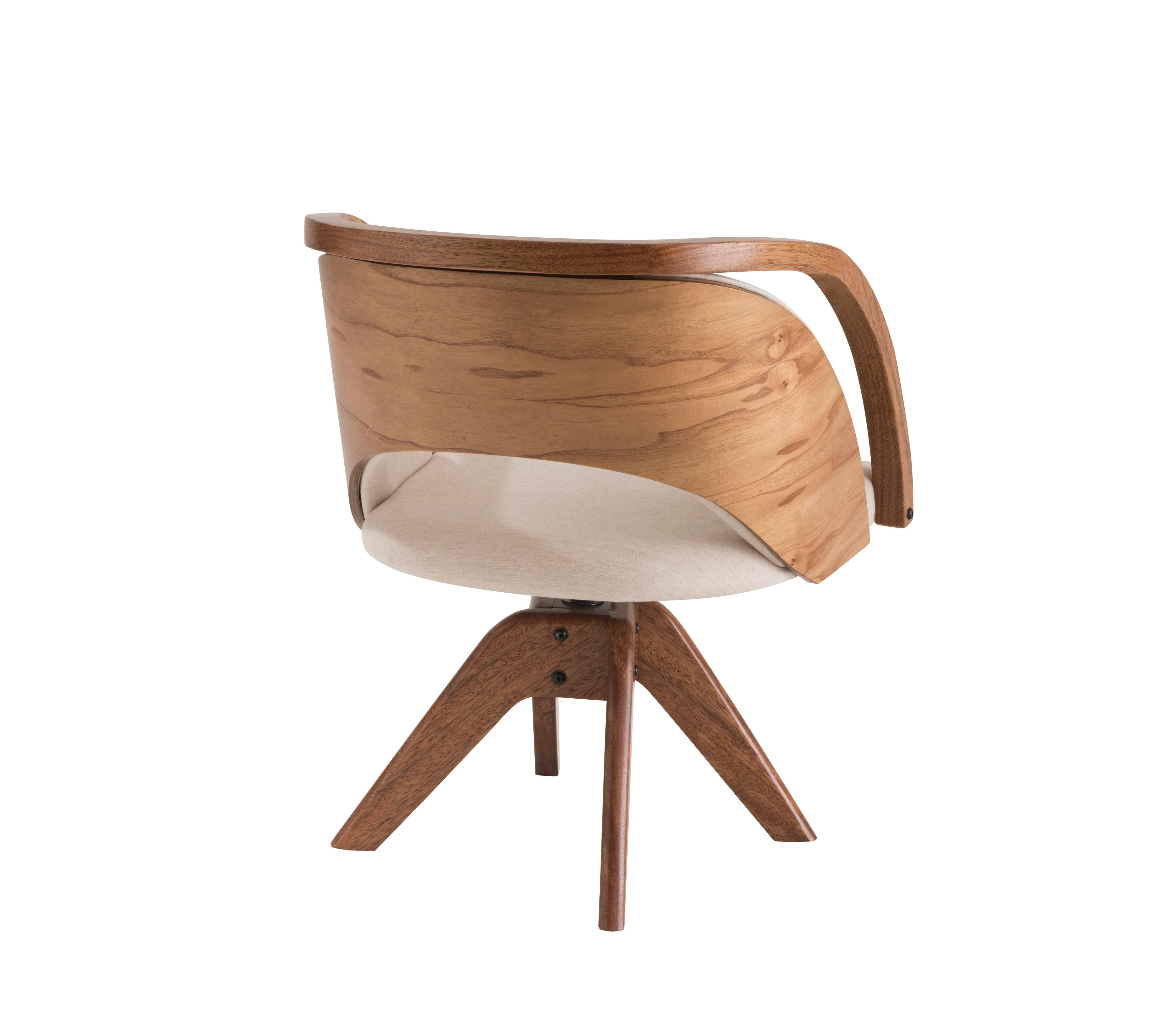 Hand-Crafted Flor Armchair, Contemporary Style, Rotating Wooden Brazilian Feet For Sale