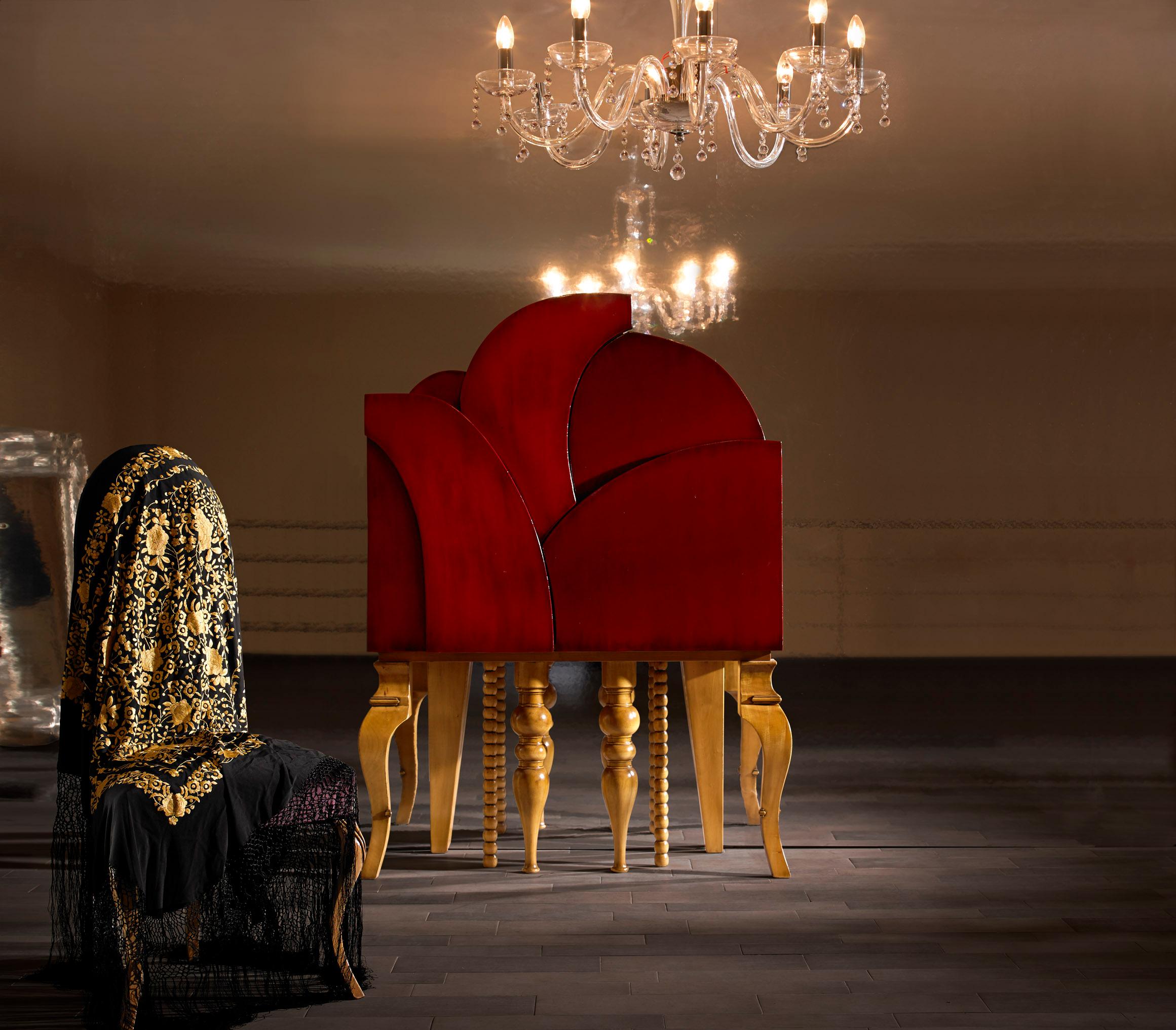 Spagnolo Mobiletto Flor di Lola Glamour in vendita