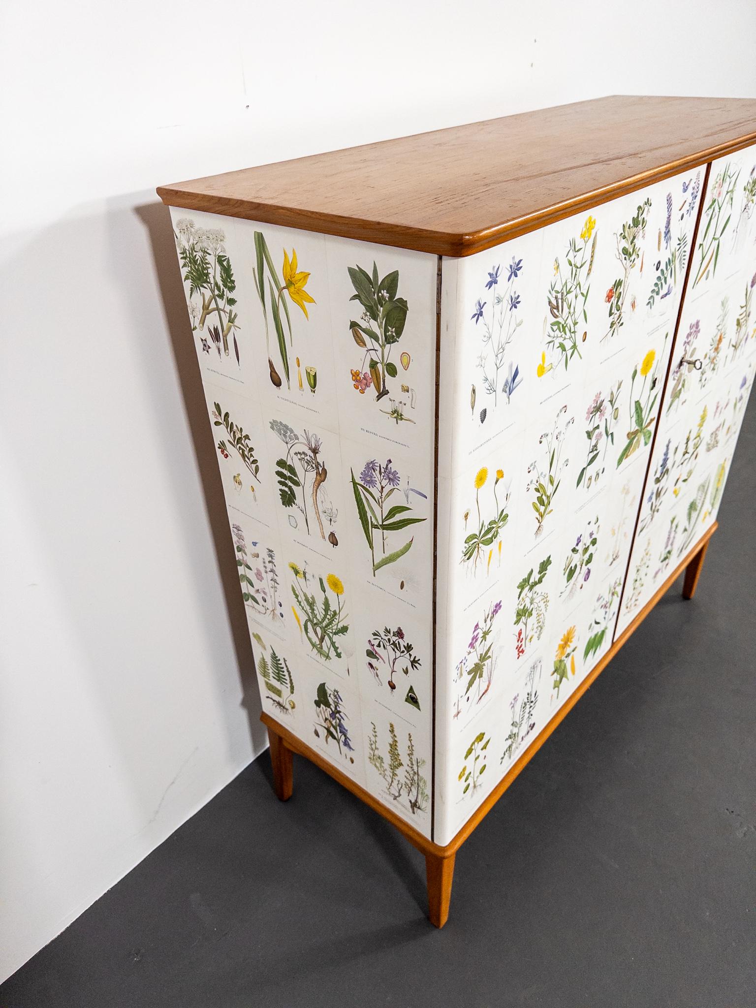 Mobile Flora, Svezia, anni '50 - Ispirato a Josef Frank in vendita 3